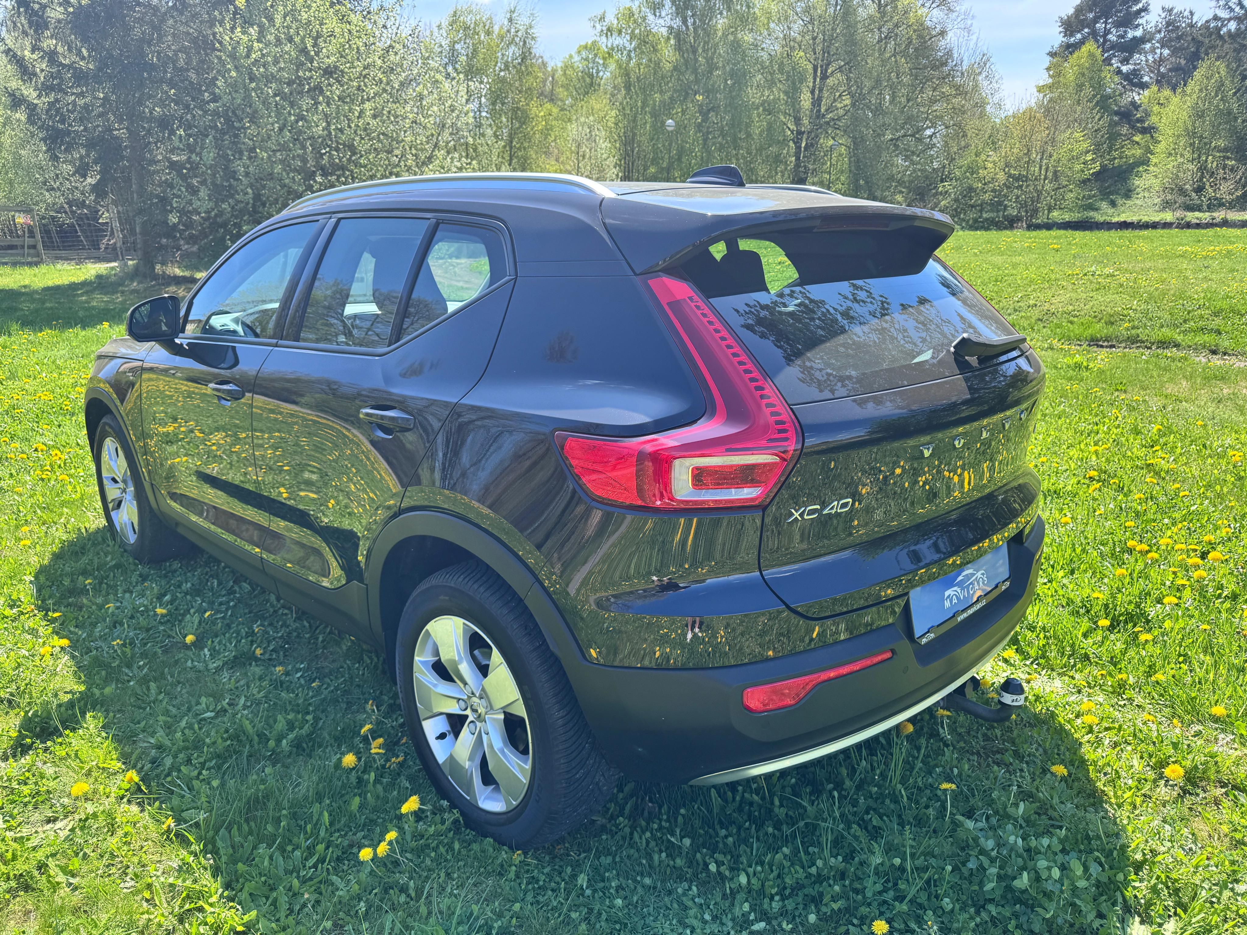 Volvo XC40, 1.5 benzin, 95 kw, 3/2021 - fotka 4
