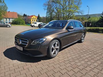 Mercedes Benz E400 S213