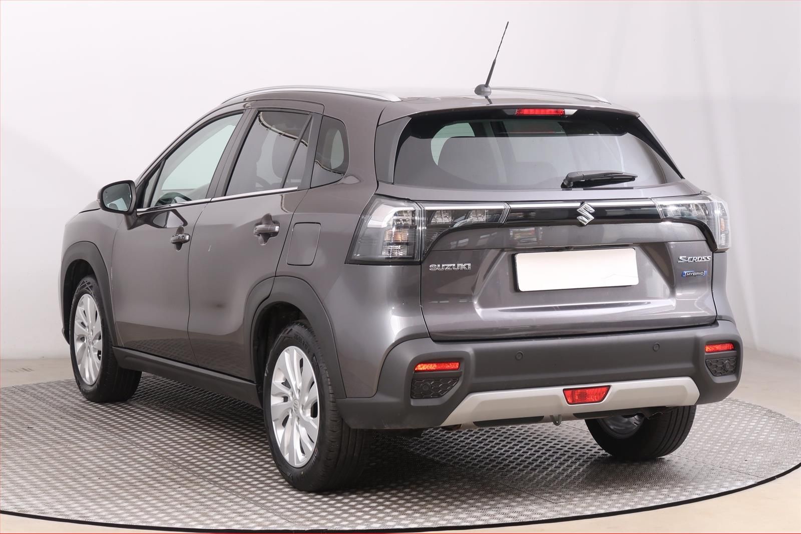 Suzuki SX4 S-Cross, 1.5 Hybrid, Premium, Záruka - fotka 4
