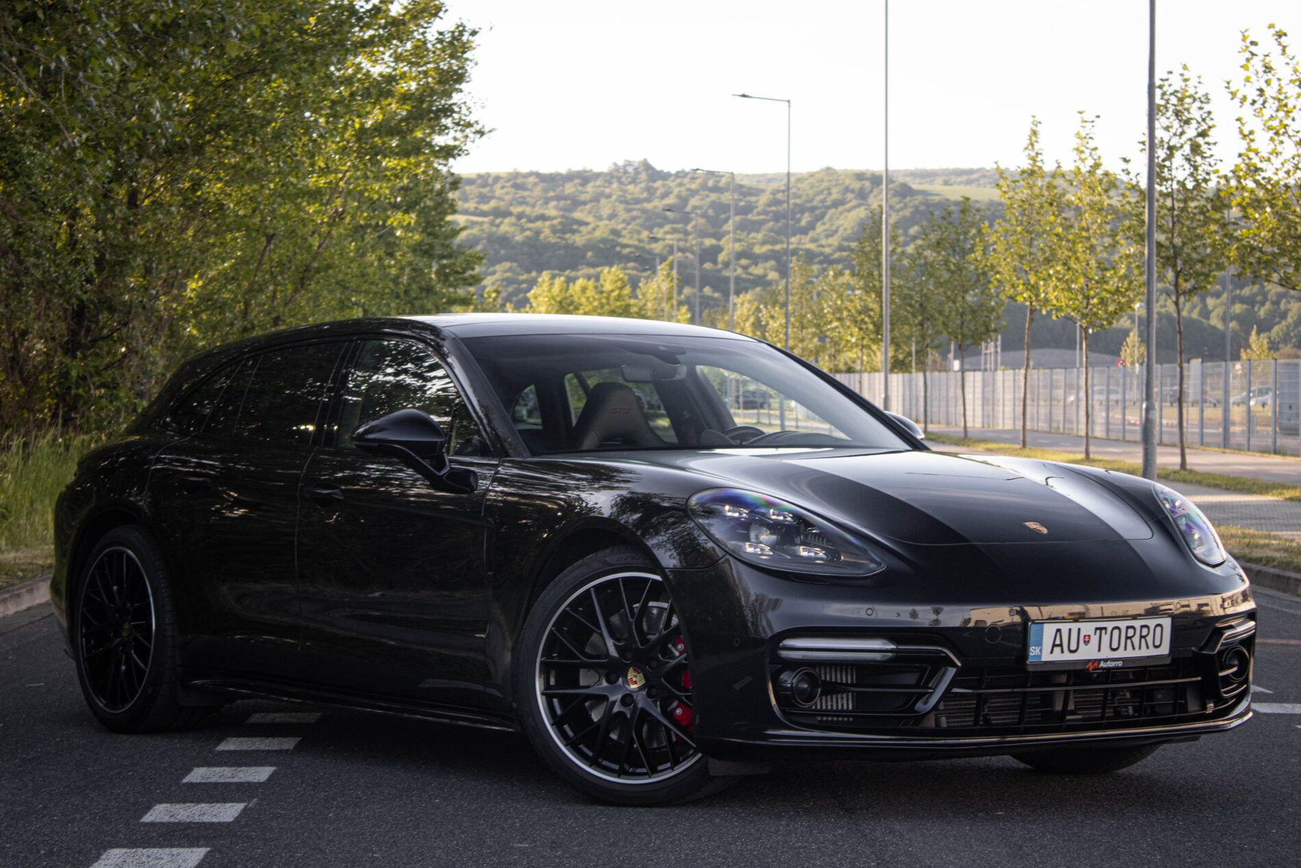 Porsche Panamera - fotka 2