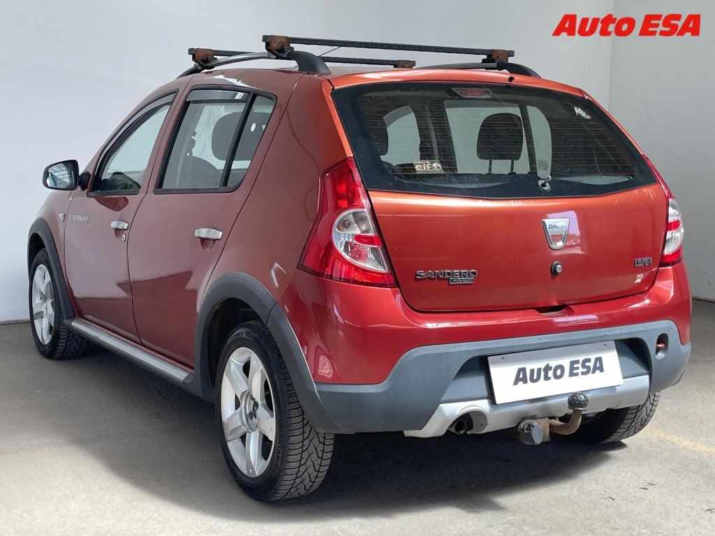 Dacia Sandero, 1.6i - fotka 6
