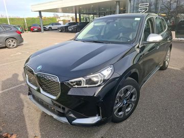 xDrive30