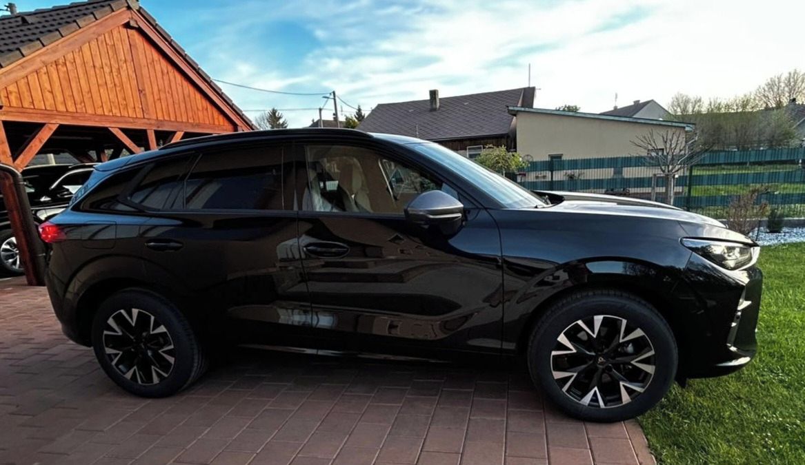 Cupra Terramar, 1.5 eTsi 110kw DSG 14000km - fotka 5