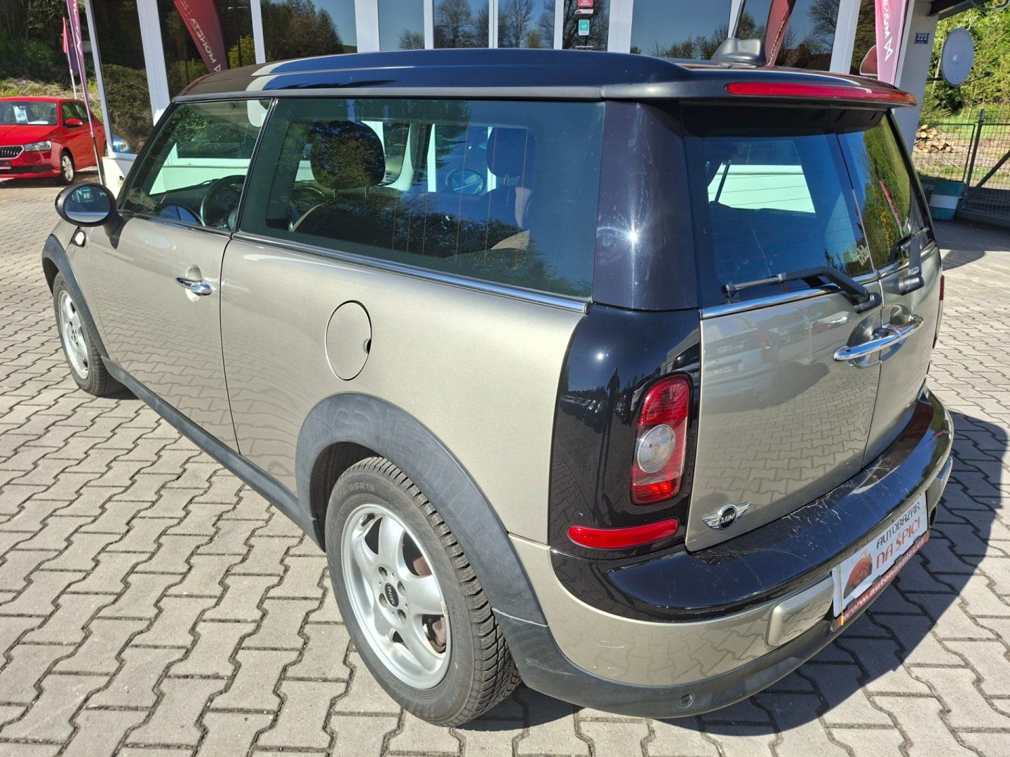 Mini Clubman, 1.6i 88kW -VYHŘ.SED.-P.SENSORY - fotka 6