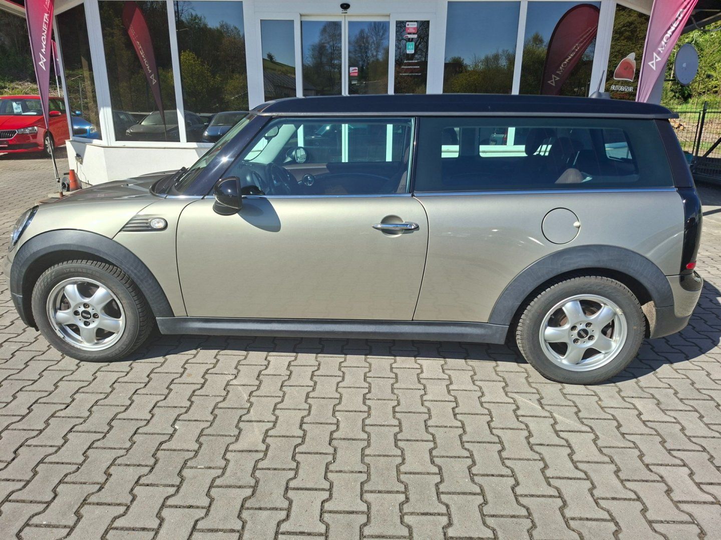 Mini Clubman, 1.6i 88kW -VYHŘ.SED.-P.SENSORY - fotka 5