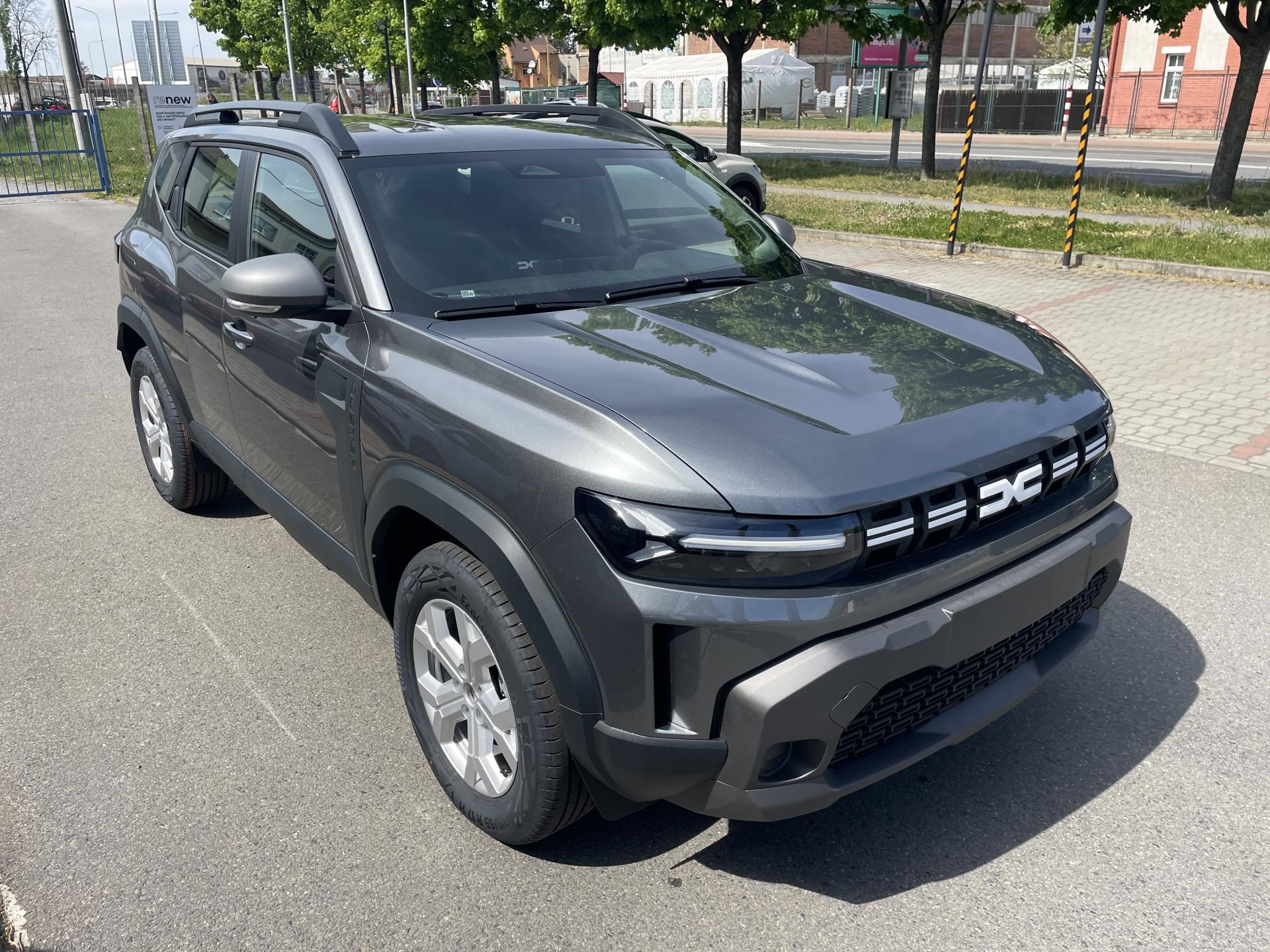 Dacia Duster, Expression hybrid 155 NOVÝ VŮZ - fotka 5