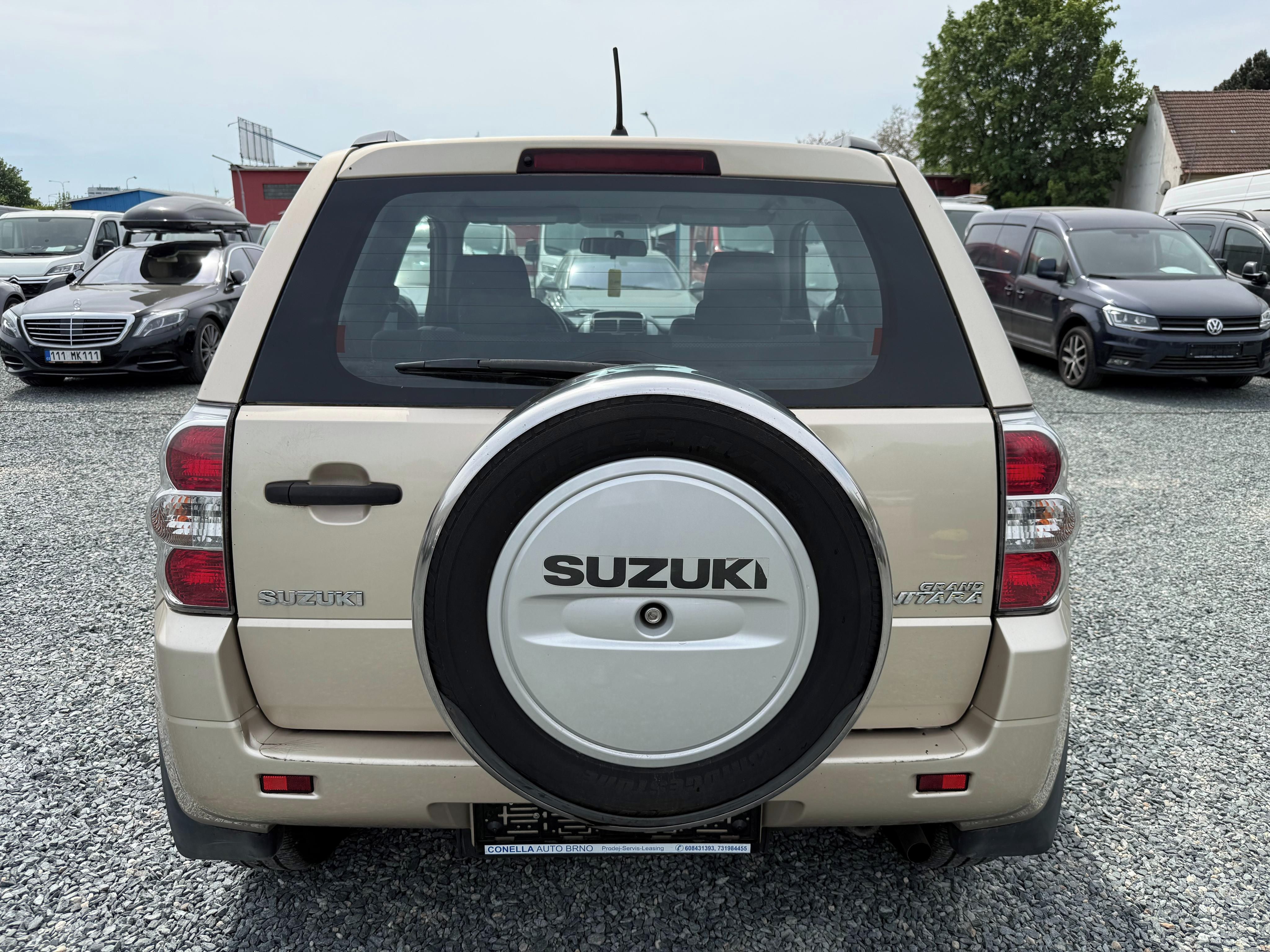 Suzuki Grand Vitara, 1.6 i 78Kw 4x4 76Tis.km - fotka 4