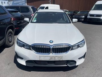 2,0 320d 140 kW Steptronic VŮZ