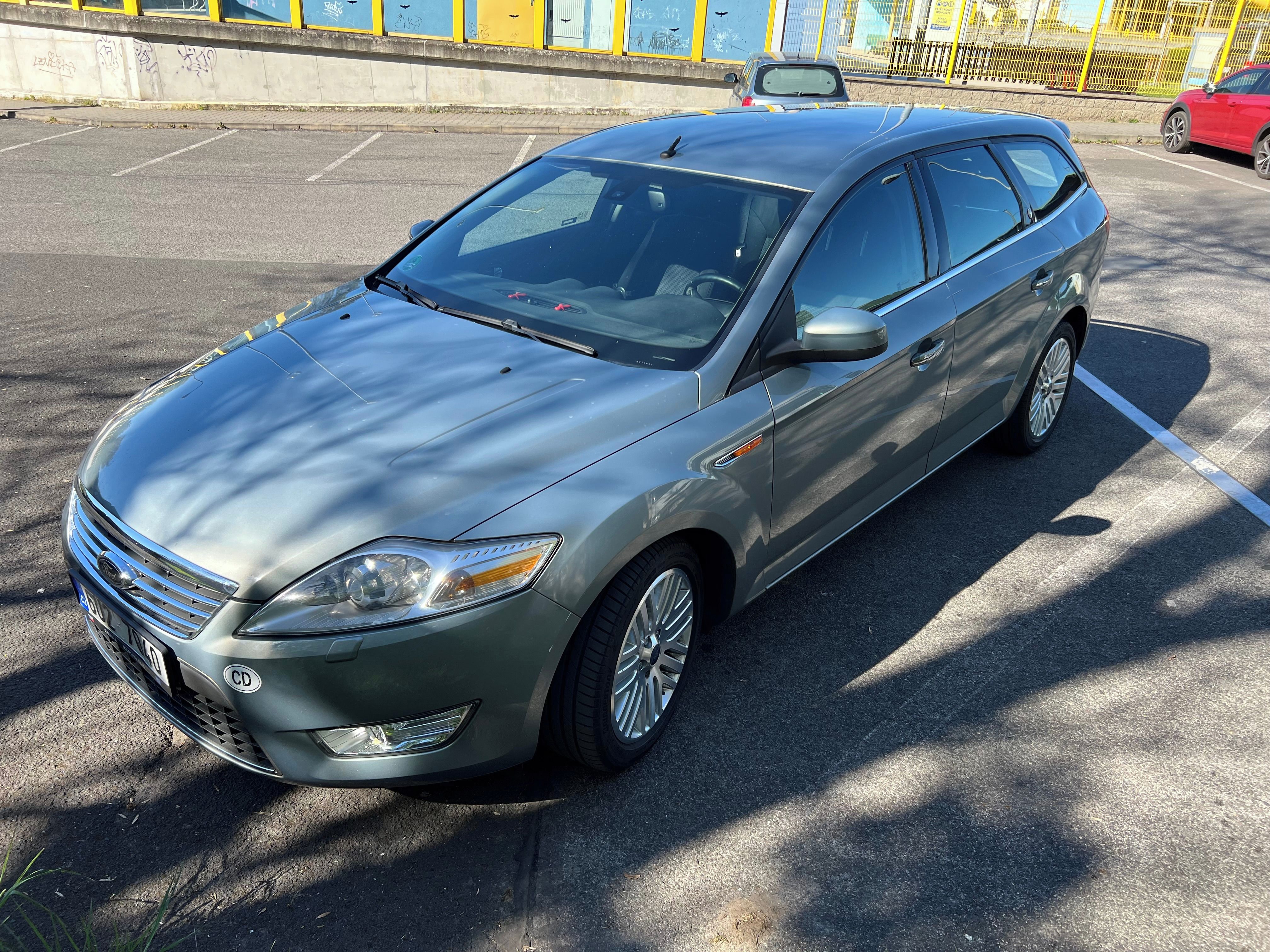 Ford Mondeo, MK4 103 kW kombi 2.0 TDCI - fotka 2