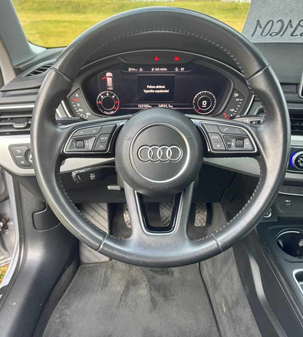 Audi A4 Avant, 2.0 TDI, bixen,virtual cockpit - fotka 6
