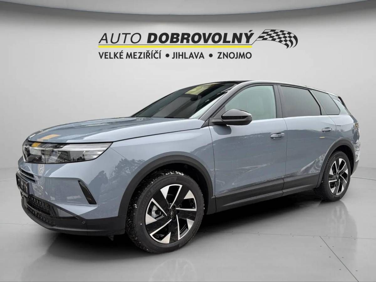 Opel Grandland, GS Hybrid 1.2 TURBO (107kW/145 - fotka 2