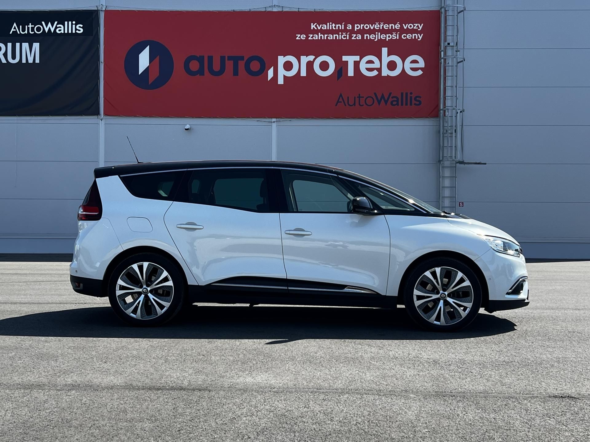 Renault Grand Scénic, 1.3TCe 103kW Intense 7-Míst TZ - fotka 3