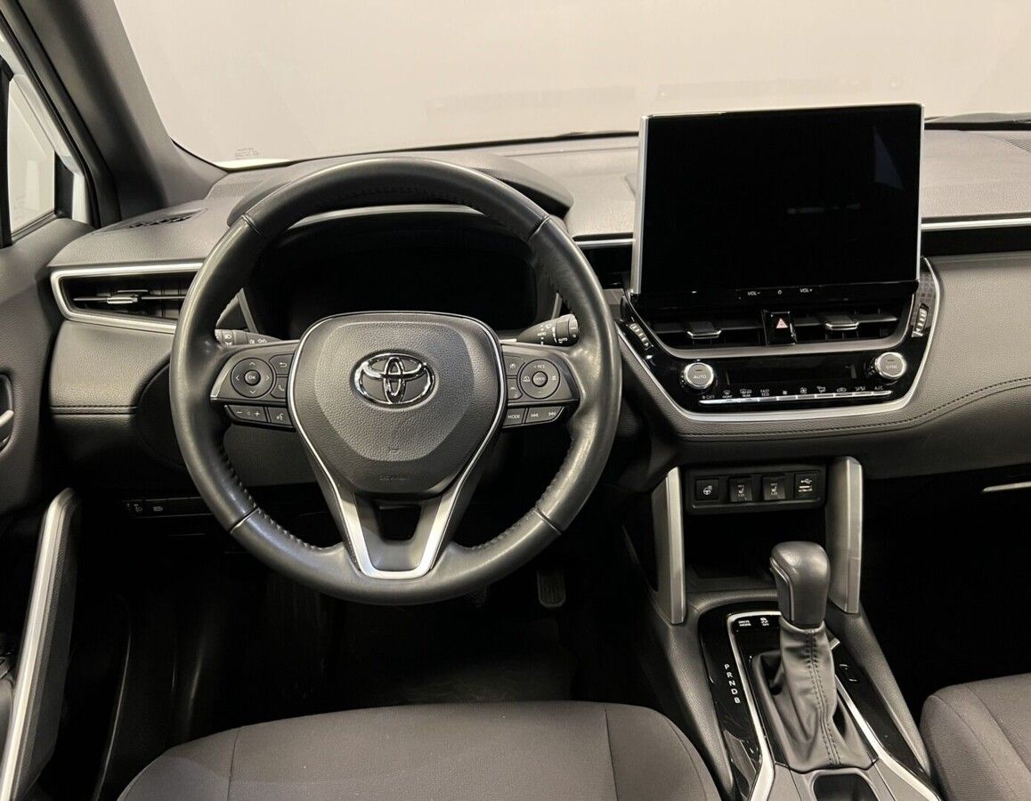 Toyota Corolla Cross, 1,8 Hybrid AT Comfort Business - fotka 4