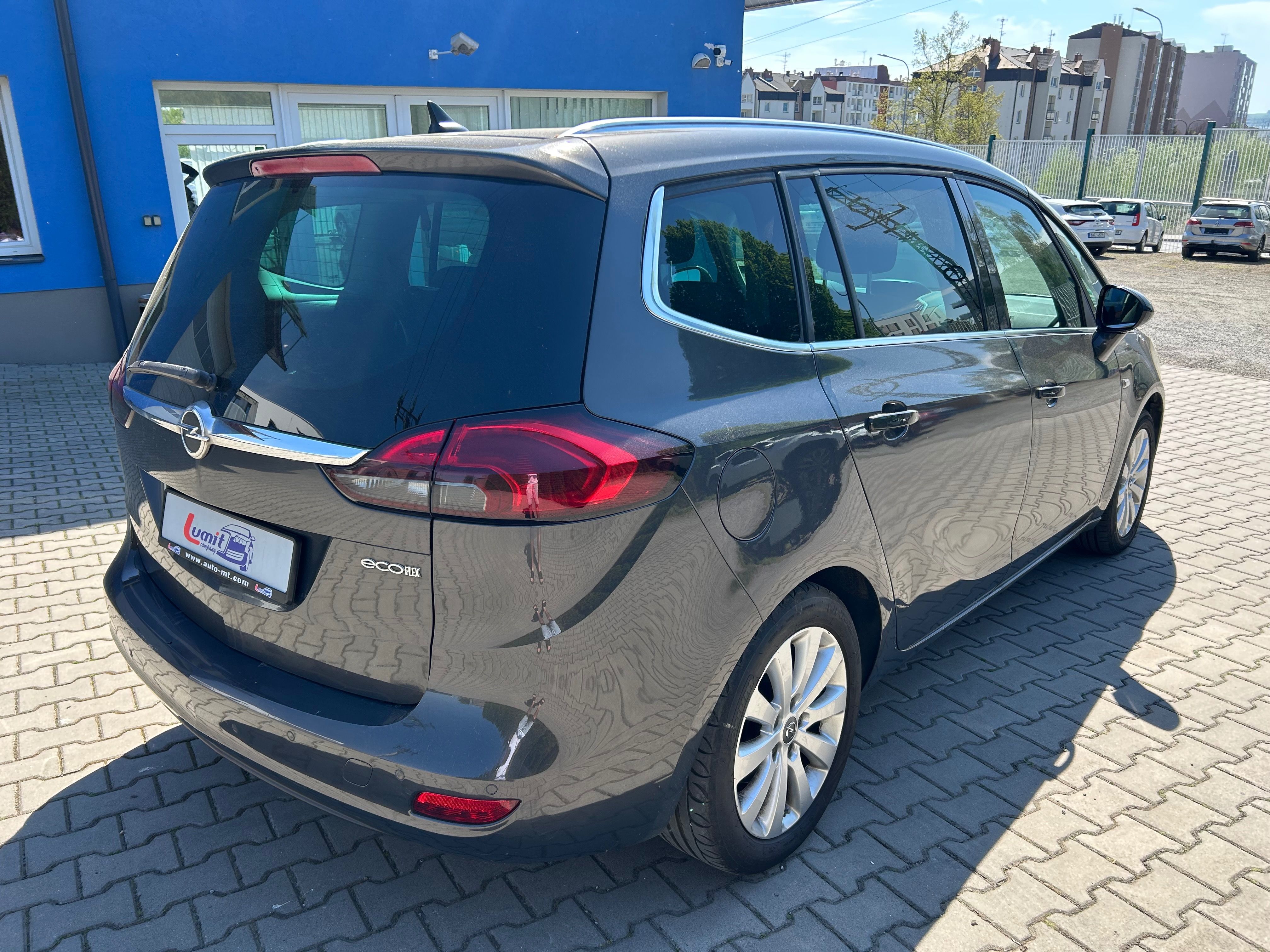 Opel Zafira, Tourer 1.6 CDTi, 7 míst - fotka 5