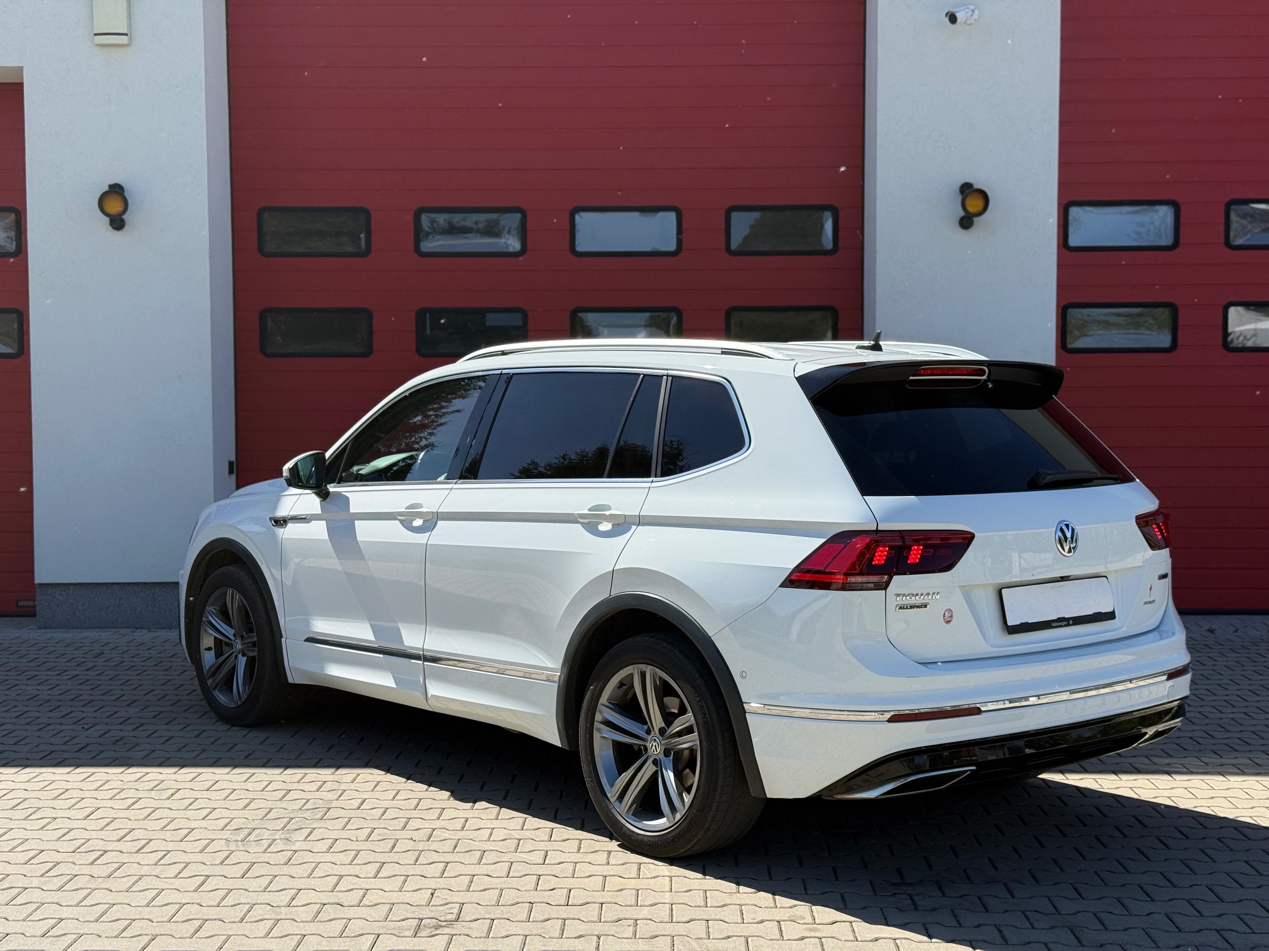 Volkswagen Tiguan, Allsapce 2.O Tdi R-line 4m - fotka 5