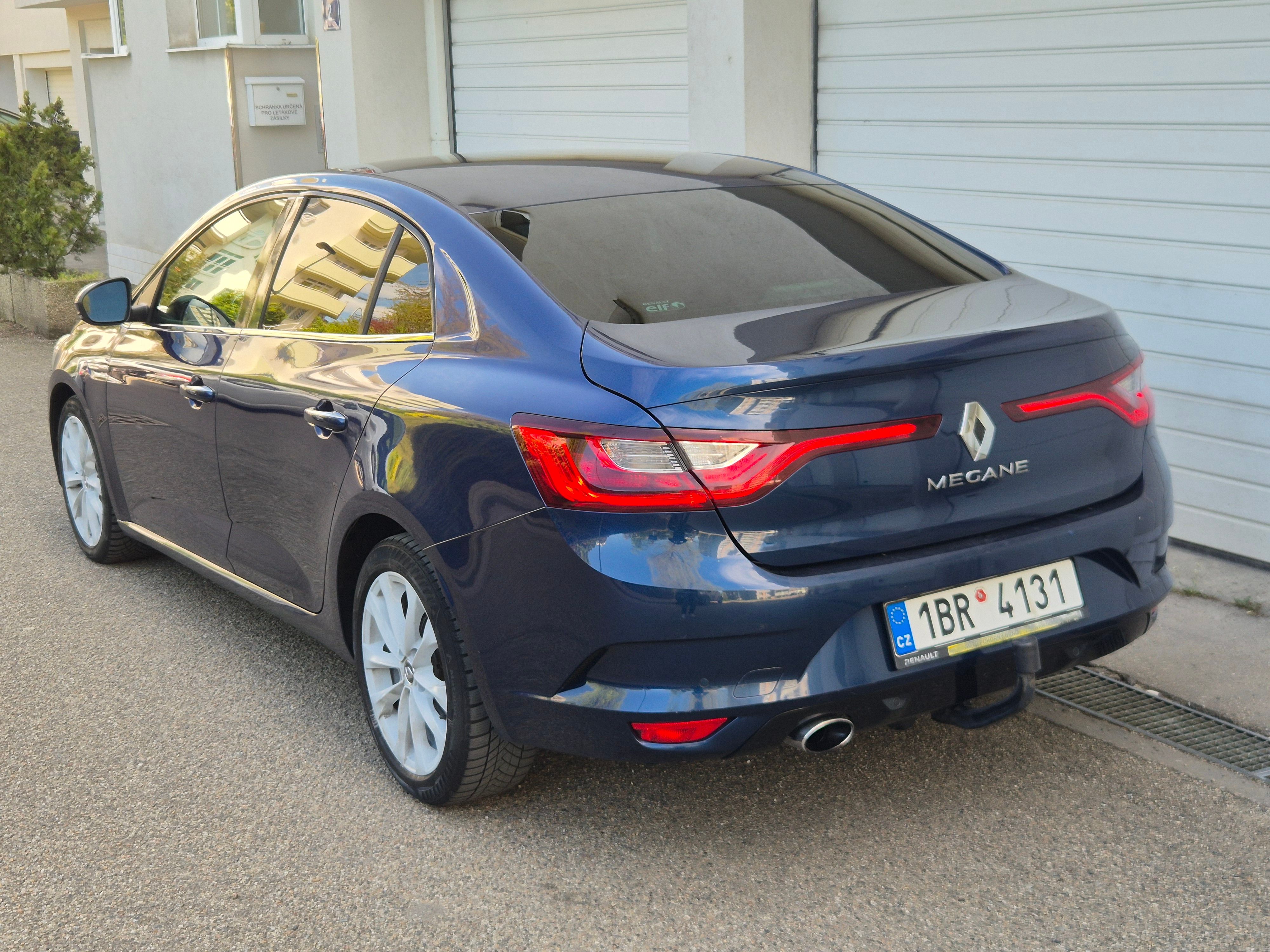 Renault Mégane, 1.2i Automat 97Kw - fotka 6