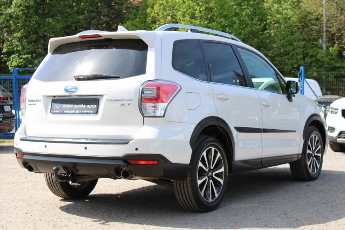 Subaru Forester, 2,0 XT  ČR,AUTOMAT,4x4,TAŽNÉ - fotka 5