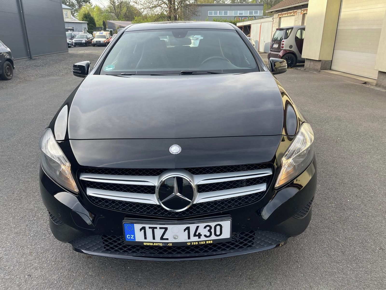 Mercedes-Benz Třídy A, 180CDI_80kW_AUT.KLIMA - fotka 2