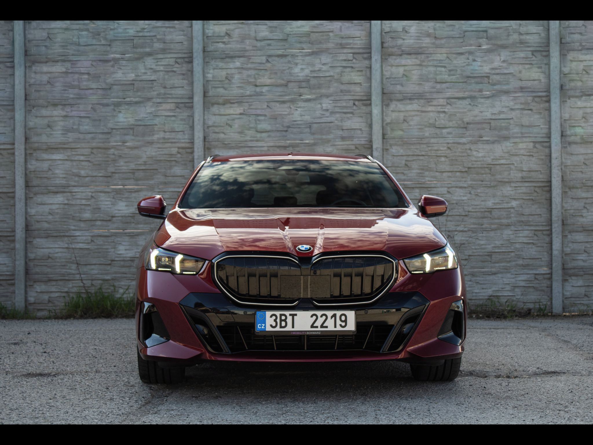 BMW Řada 5 - fotka 2