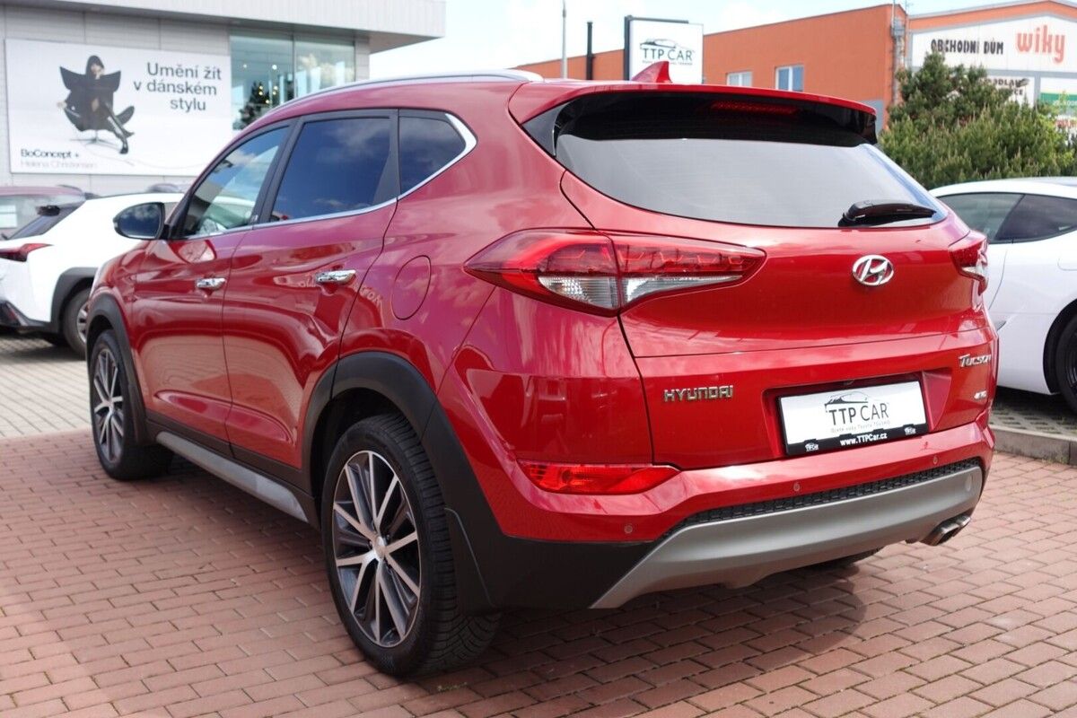 Hyundai Tucson, 2,0 CRDi Style Plus 4x4 A/T - fotka 6