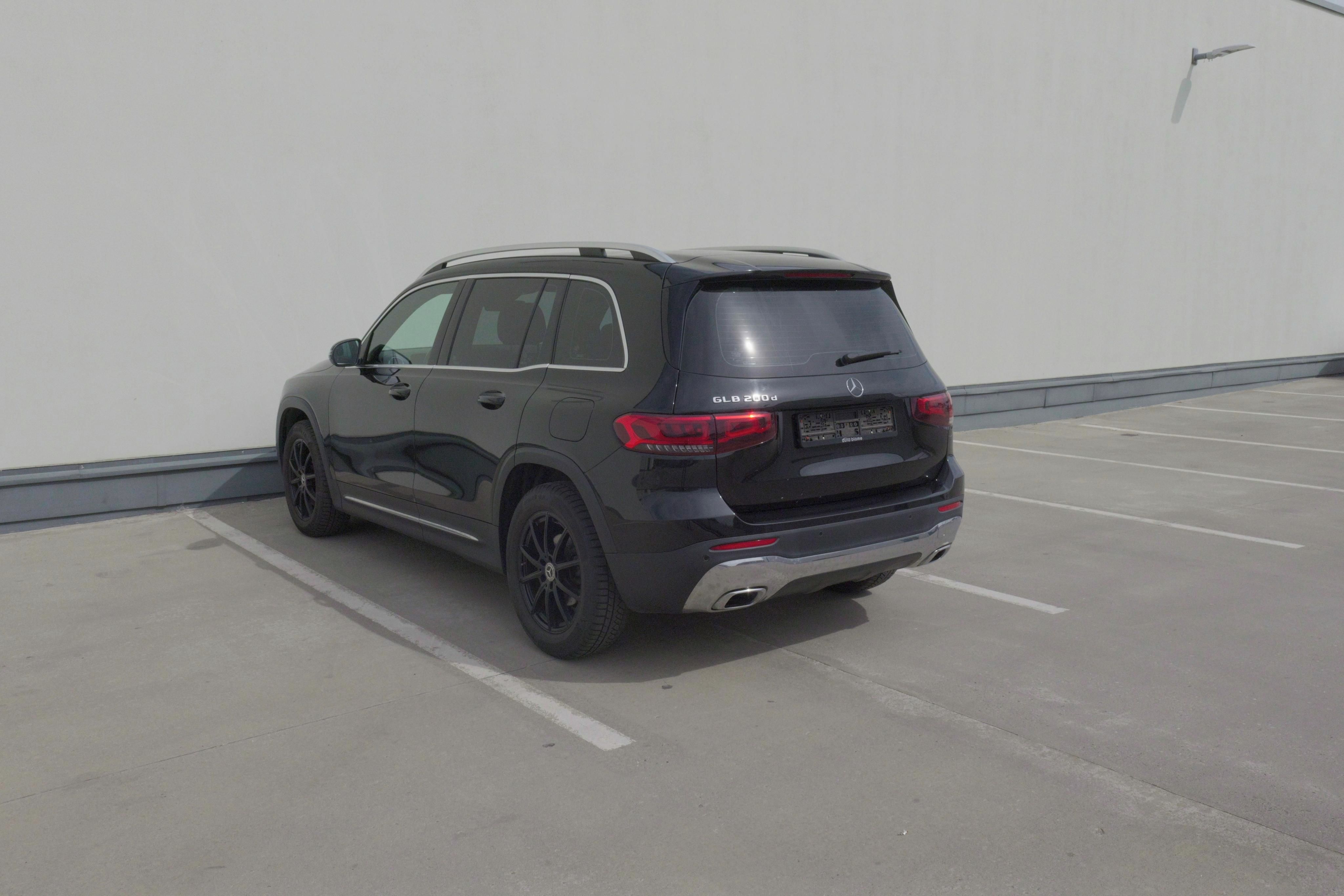Mercedes-Benz GLB, 200d*360*Kůže*DPH - fotka 3