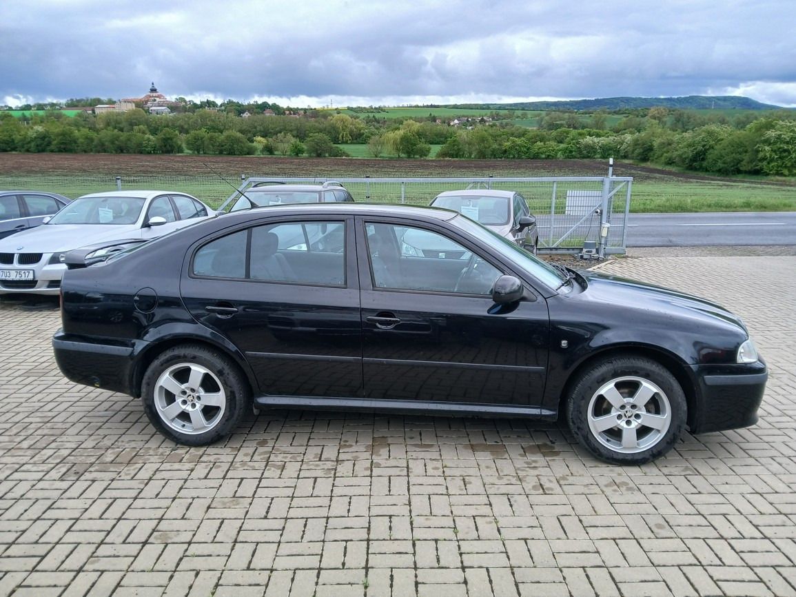 Škoda Octavia, 1,6 LPG 1.majitel původ ČR - fotka 6