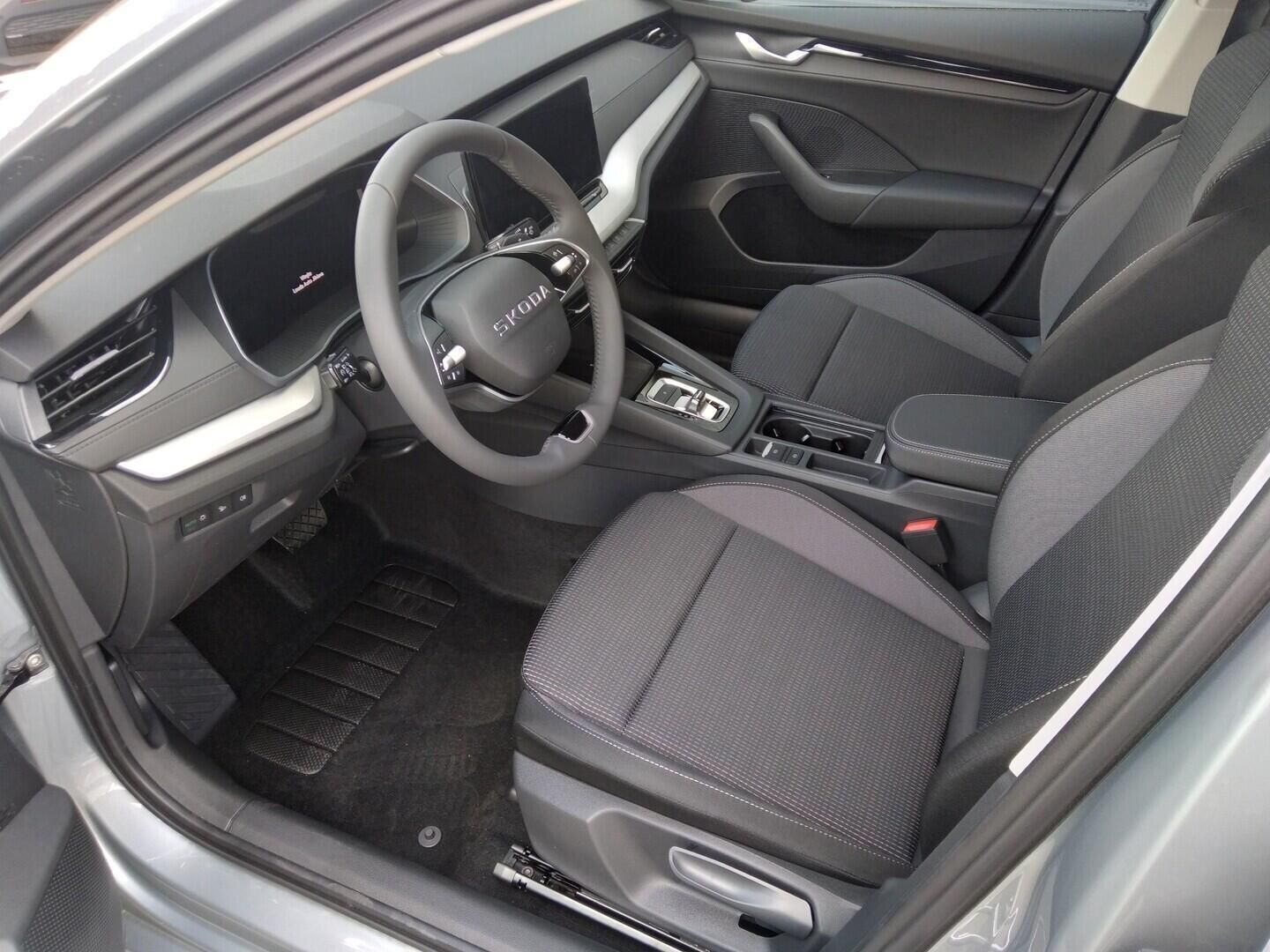 Škoda Octavia, Selection 1,5 TSI m-HEV 110 kW - fotka 6