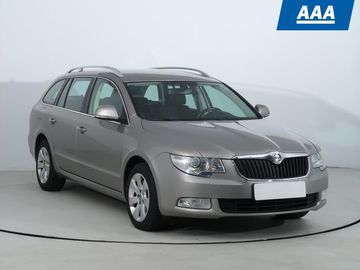 2.0 TDI, Serv.kniha, Xenony