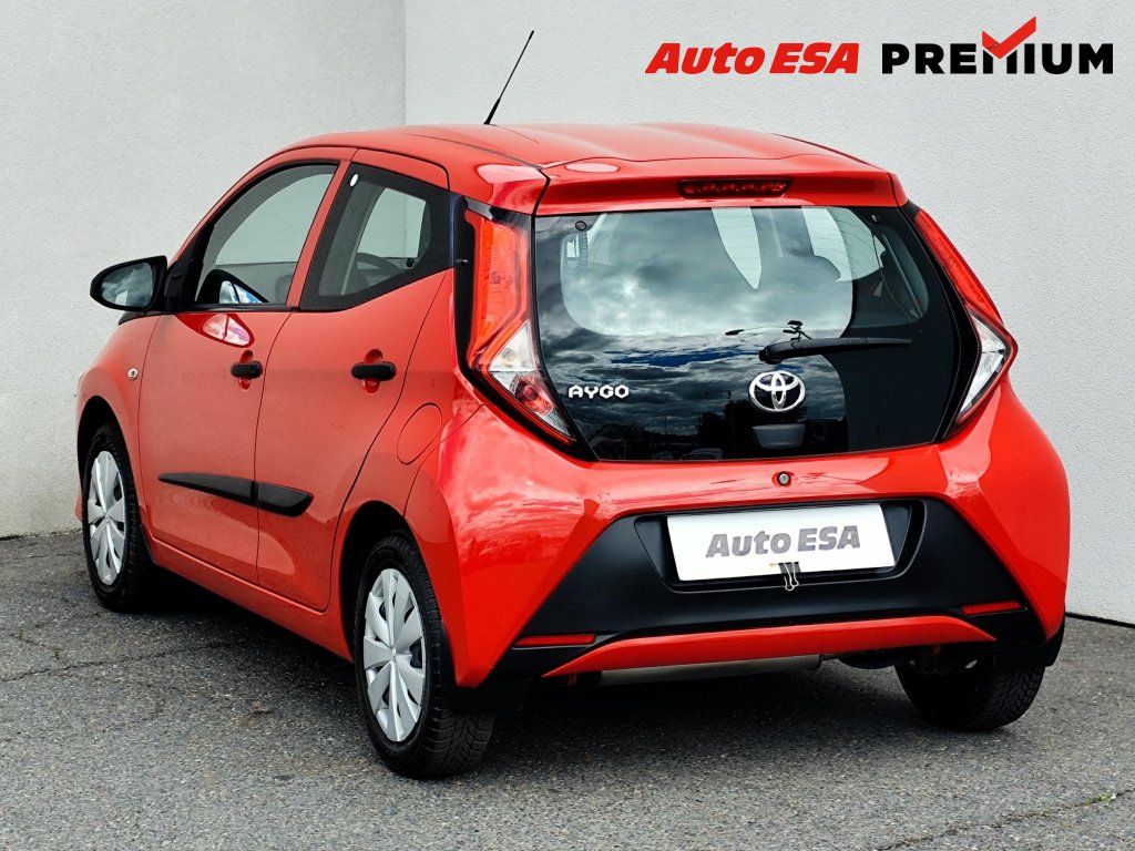 Toyota Aygo, 1.0 VVT-i,1.maj,ČR - fotka 6