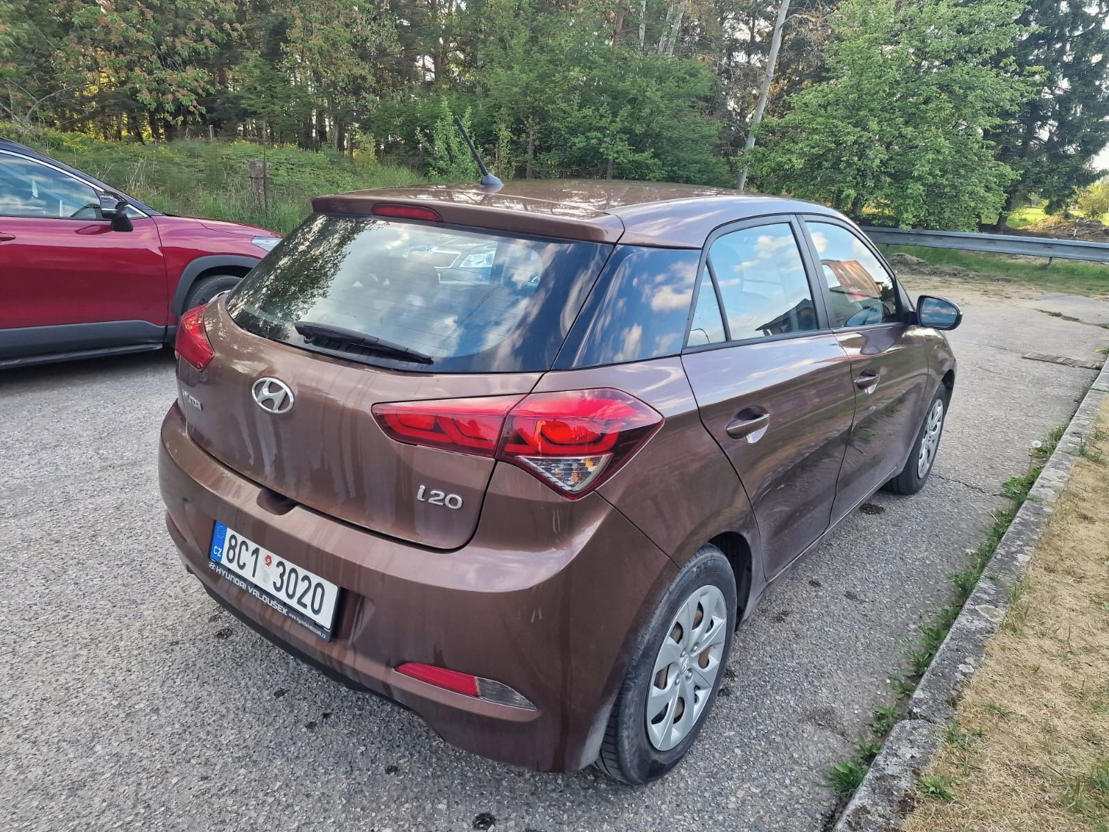 Hyundai i20, KUP CZ,KRÁSNÁ,1.MAJITEL,KOMISE - fotka 6