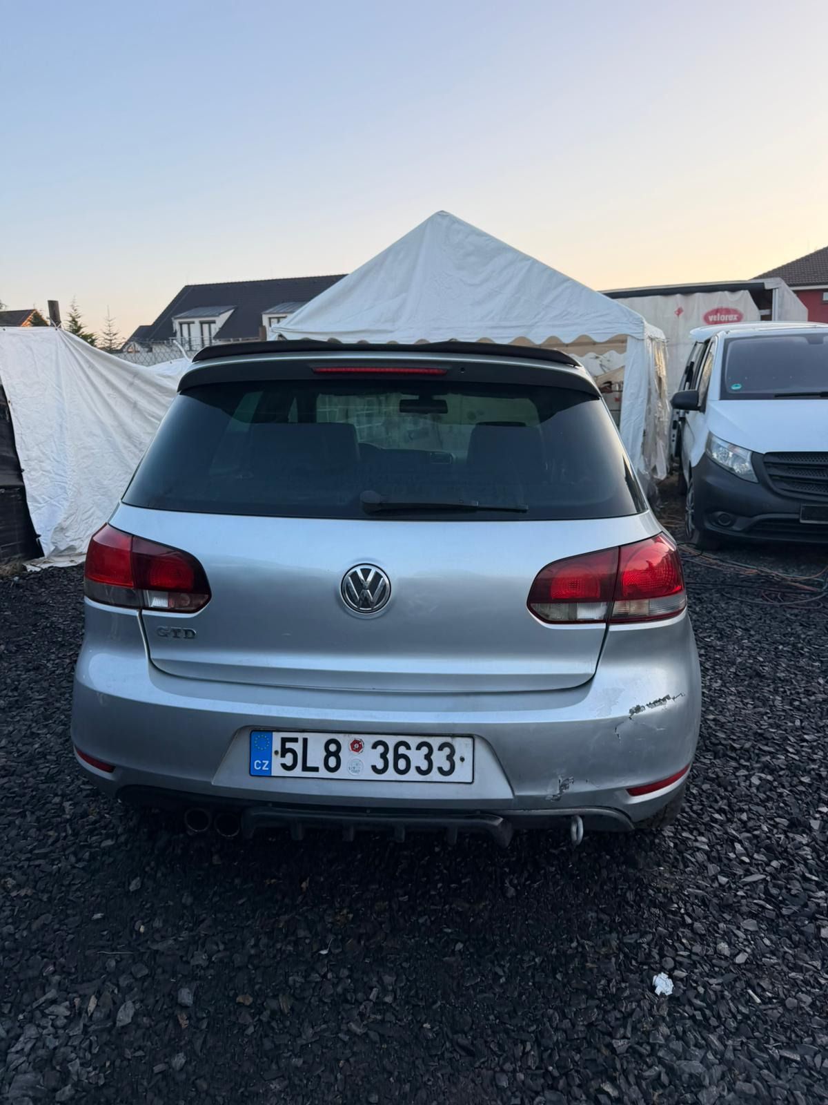 Volkswagen Golf, VI GTD 2.0 TDI 125 kW - fotka 6
