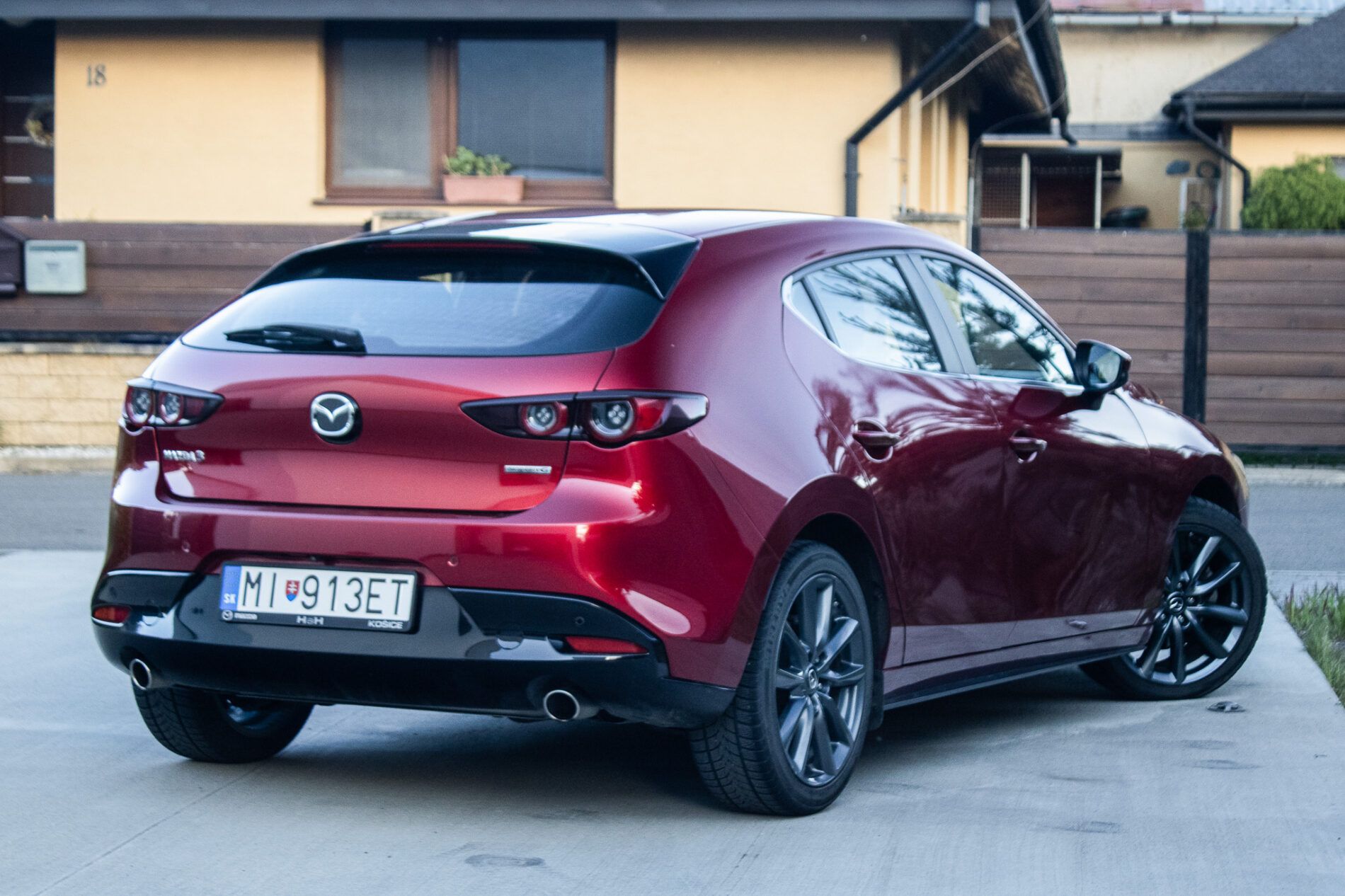 Mazda 3 - fotka 5