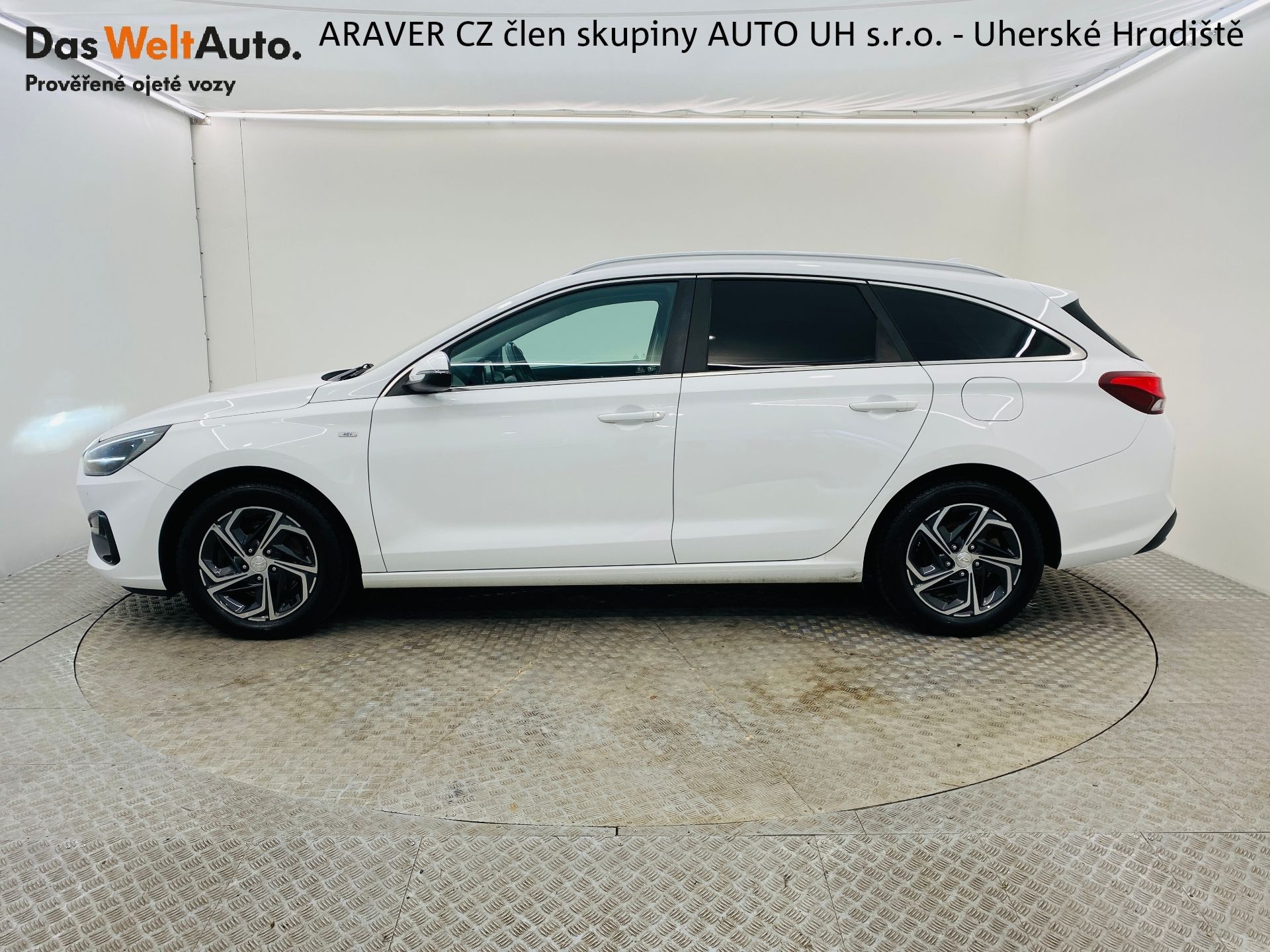 Hyundai i30, 1.5 T-GDI 117kW - fotka 3