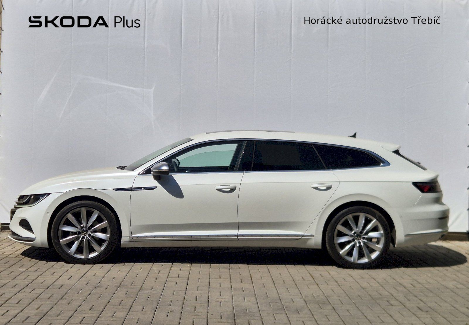 Volkswagen Arteon, 2.0TDI 140kW DSG Elegance Shoo - fotka 3