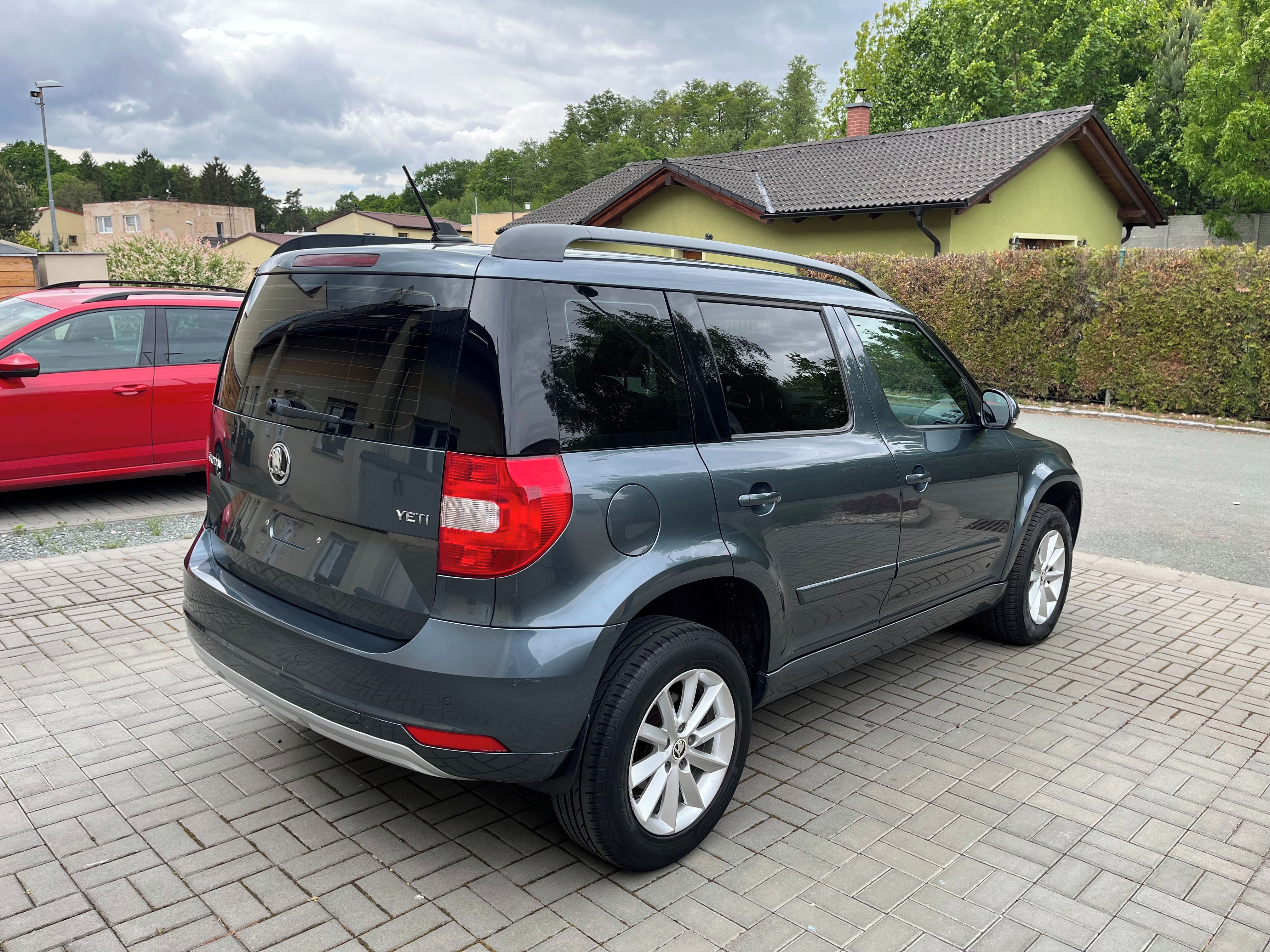 Škoda Yeti, 1.4 TSI / vyhř. sklo / TopStav - fotka 3