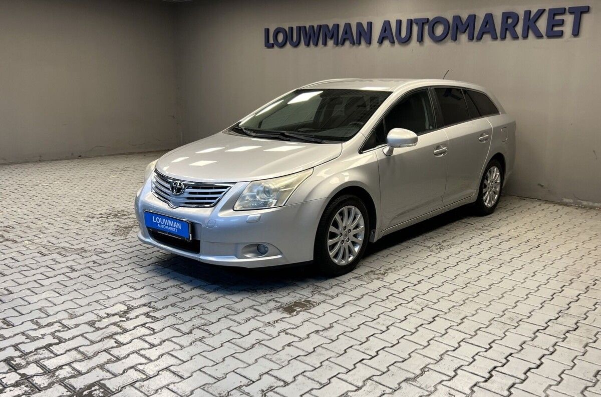 Toyota Avensis, 1.8 VVT-i Sol