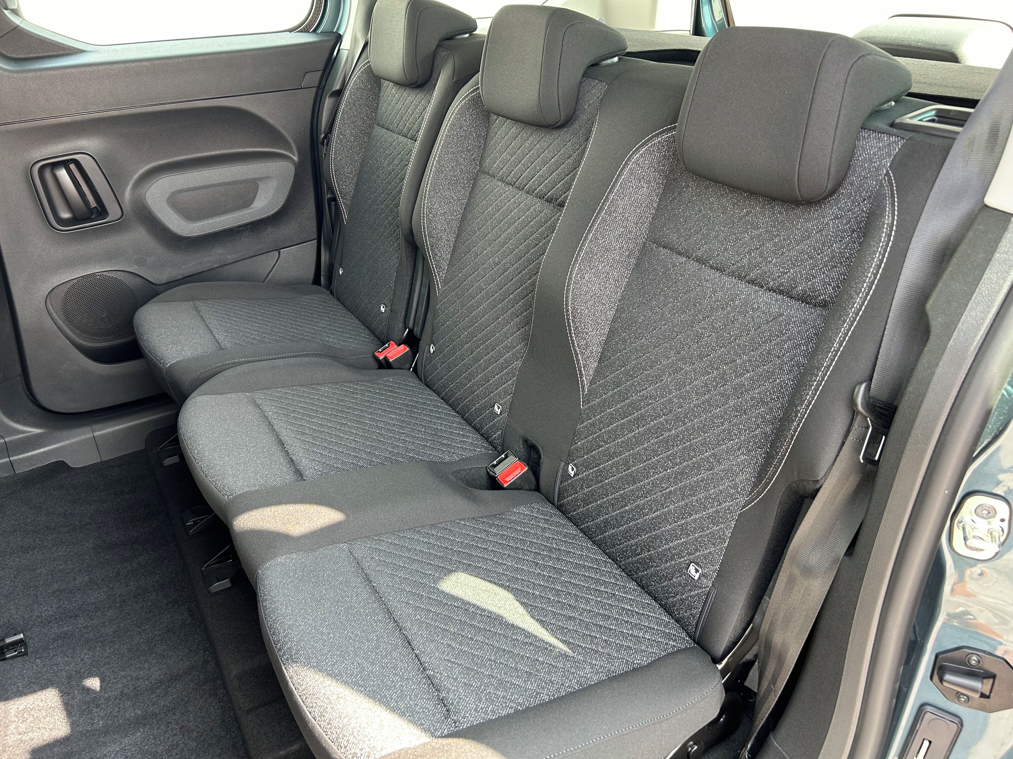 Peugeot Rifter, ALLURE PureTech 110 S&S MAN6 - fotka 6