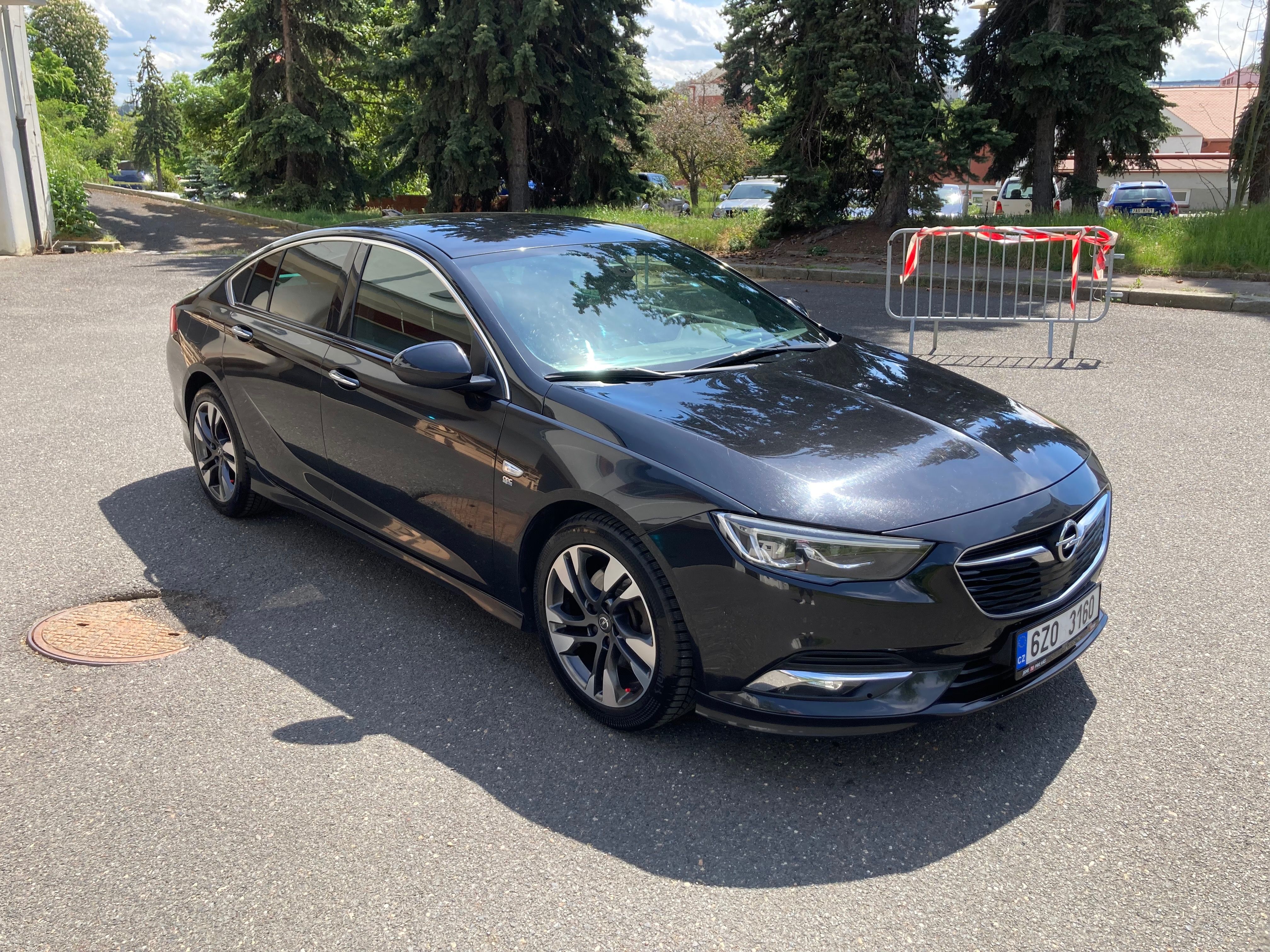 Opel Insignia, OPC Line 4x4 Rozvody DPH 1.maj - fotka 3