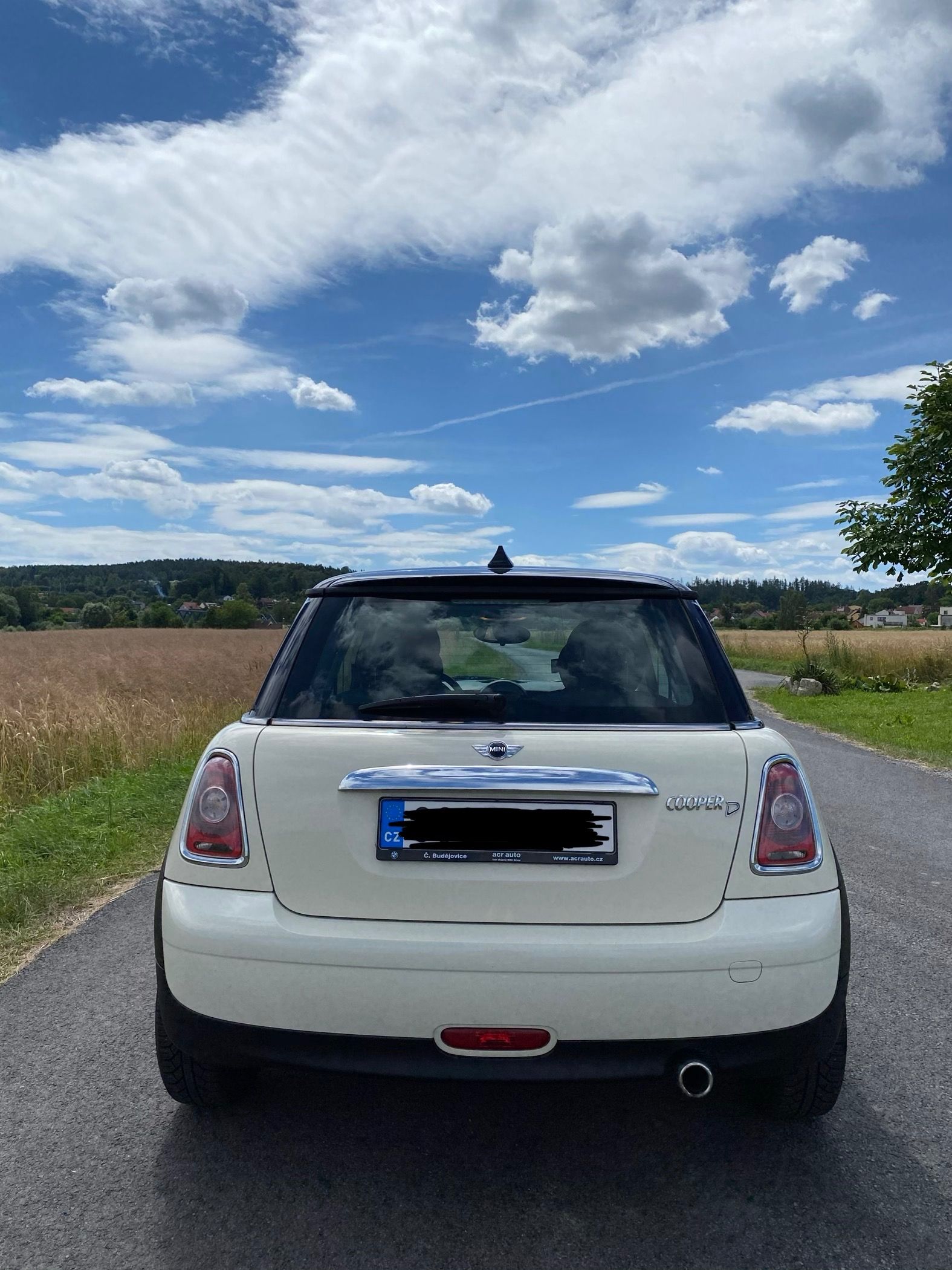 Mini Cooper, Mini Cooper 1.6d - fotka 4