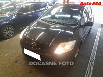 1.3 VVT- i,ČR,AC
