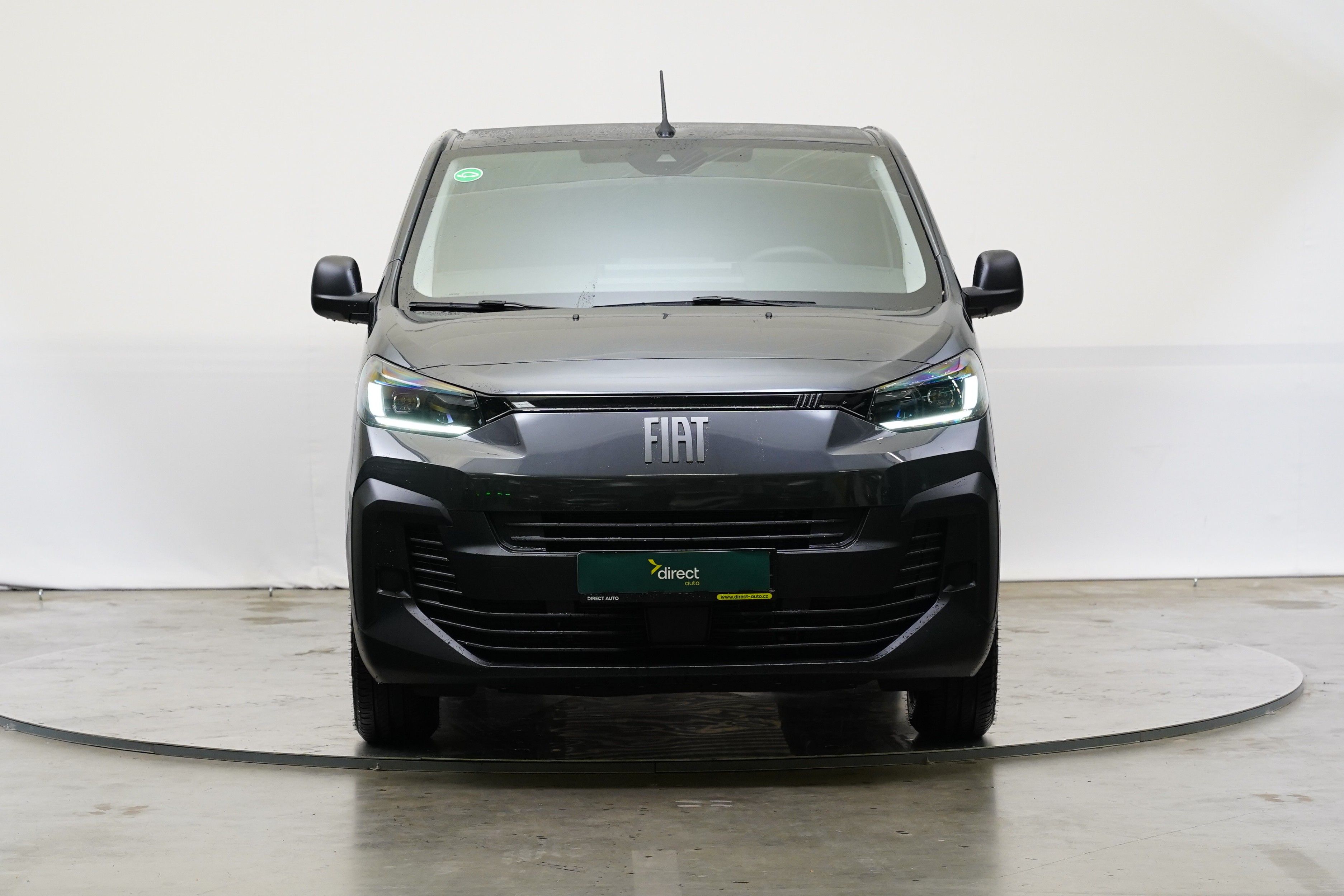 Fiat Scudo, 75 kWh 100 kW - fotka 4