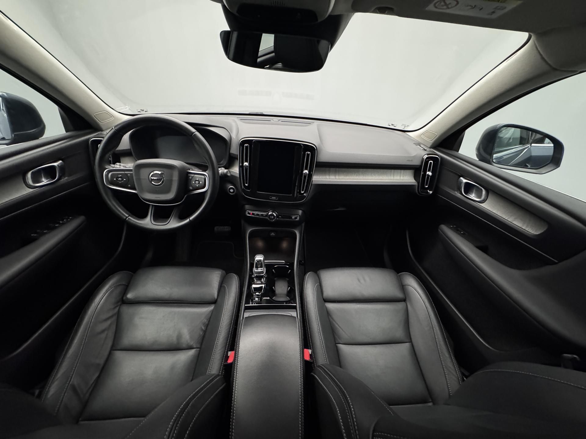 Volvo XC40, D3 INSCRIPTION AUT - fotka 2