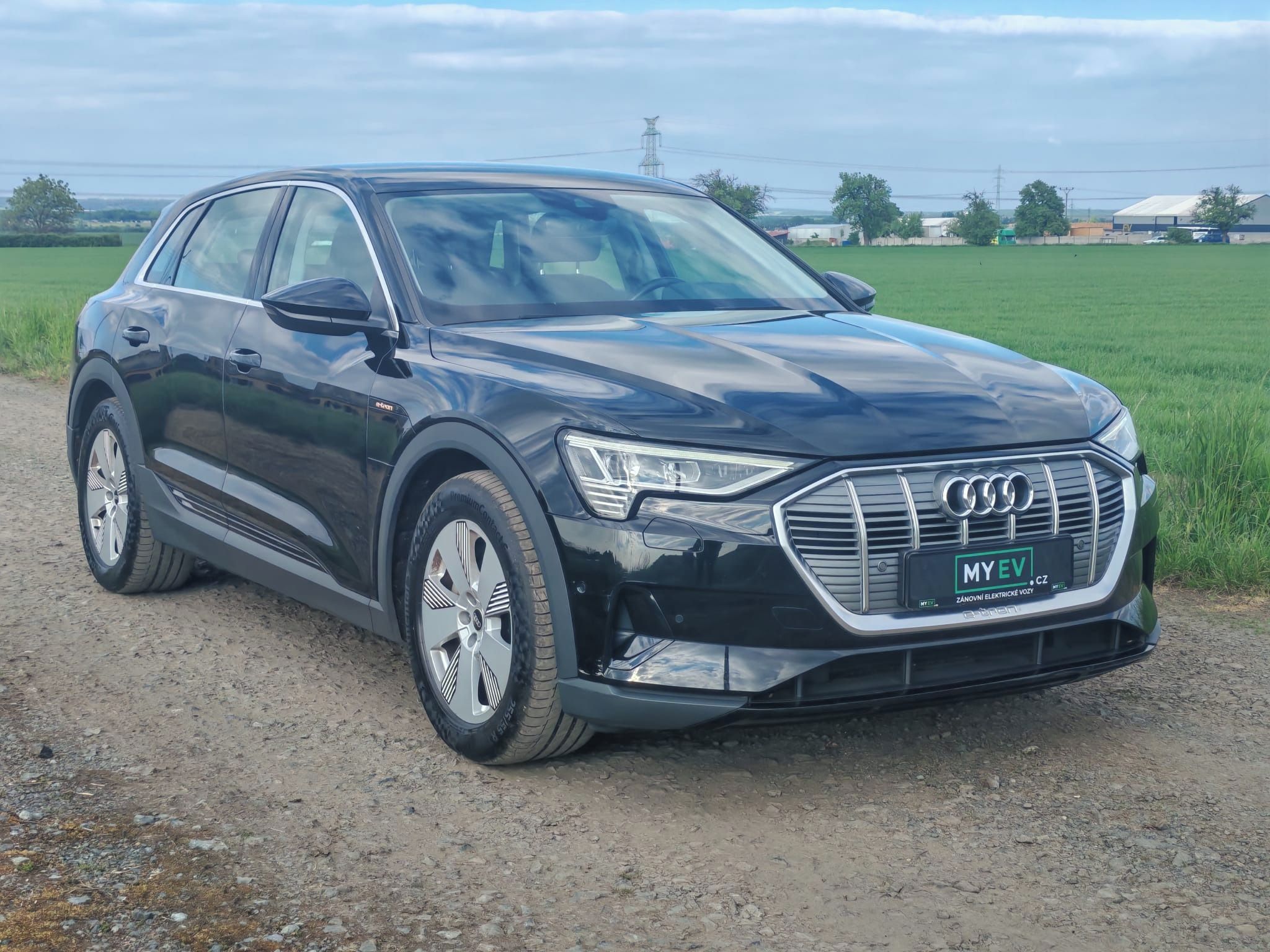 Audi e-tron, 71kWh QUATTRO 50 ZÁRUKA DPH