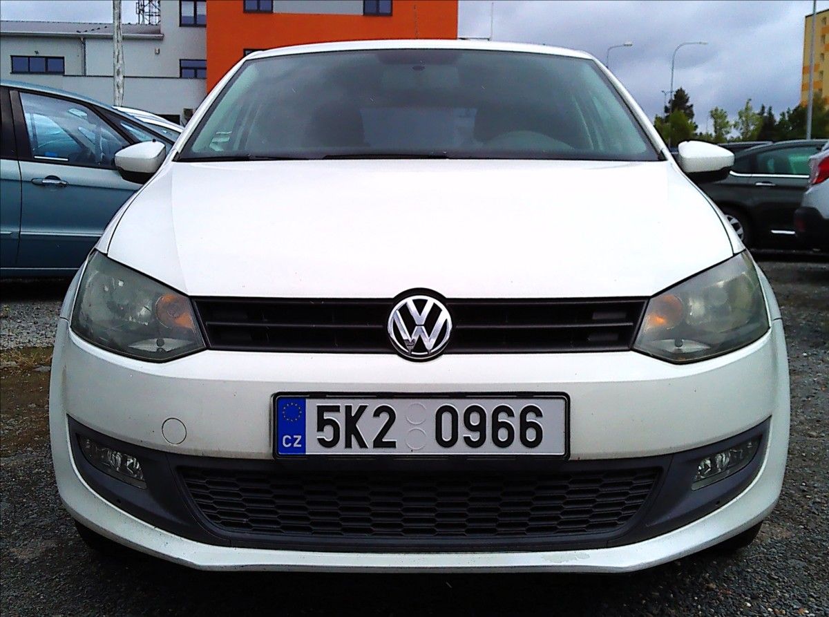 Volkswagen Polo, 1,4   MPI 63kW 2 SADY KOL - fotka 3