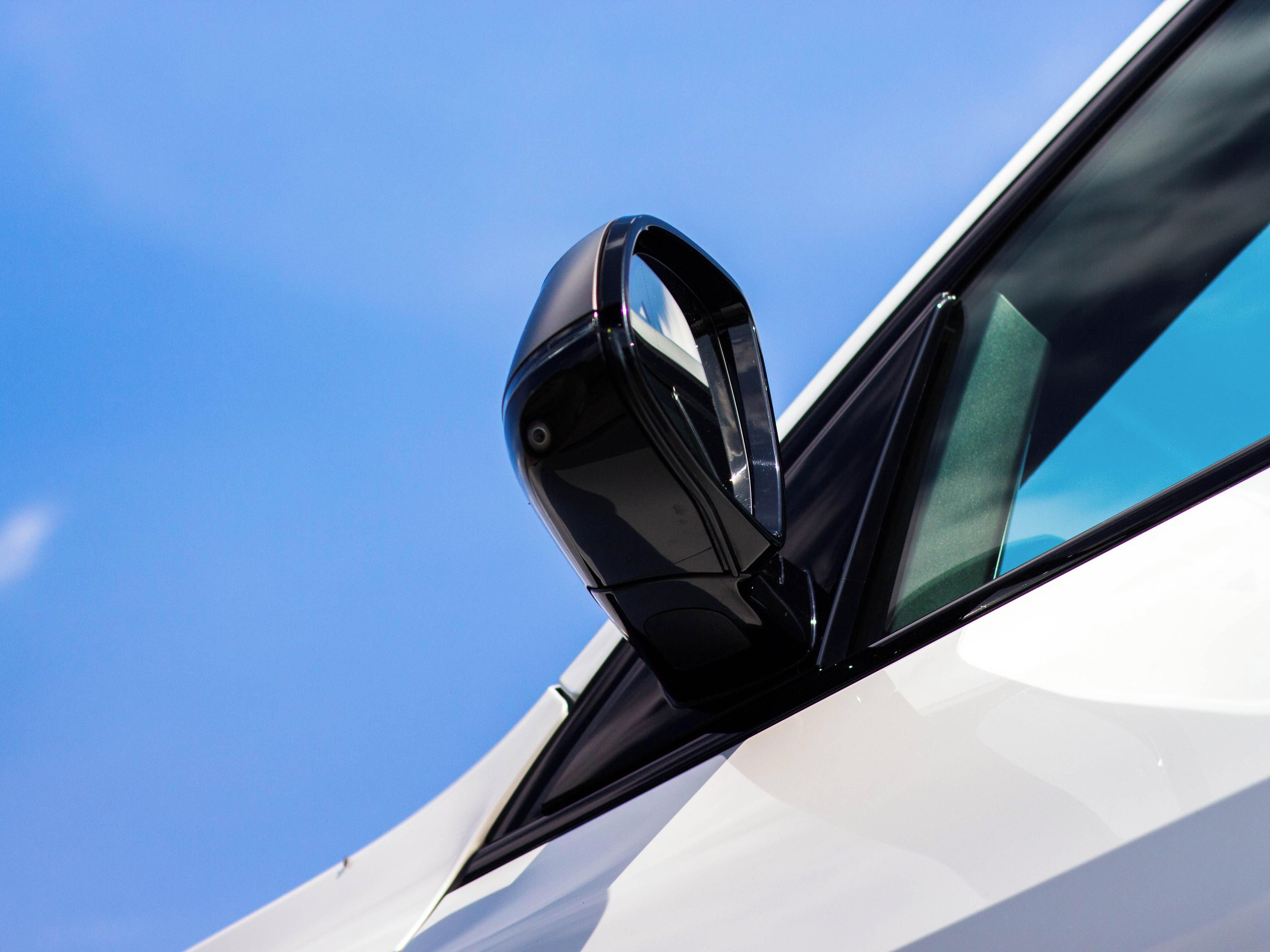 BMW X7 - fotka 6