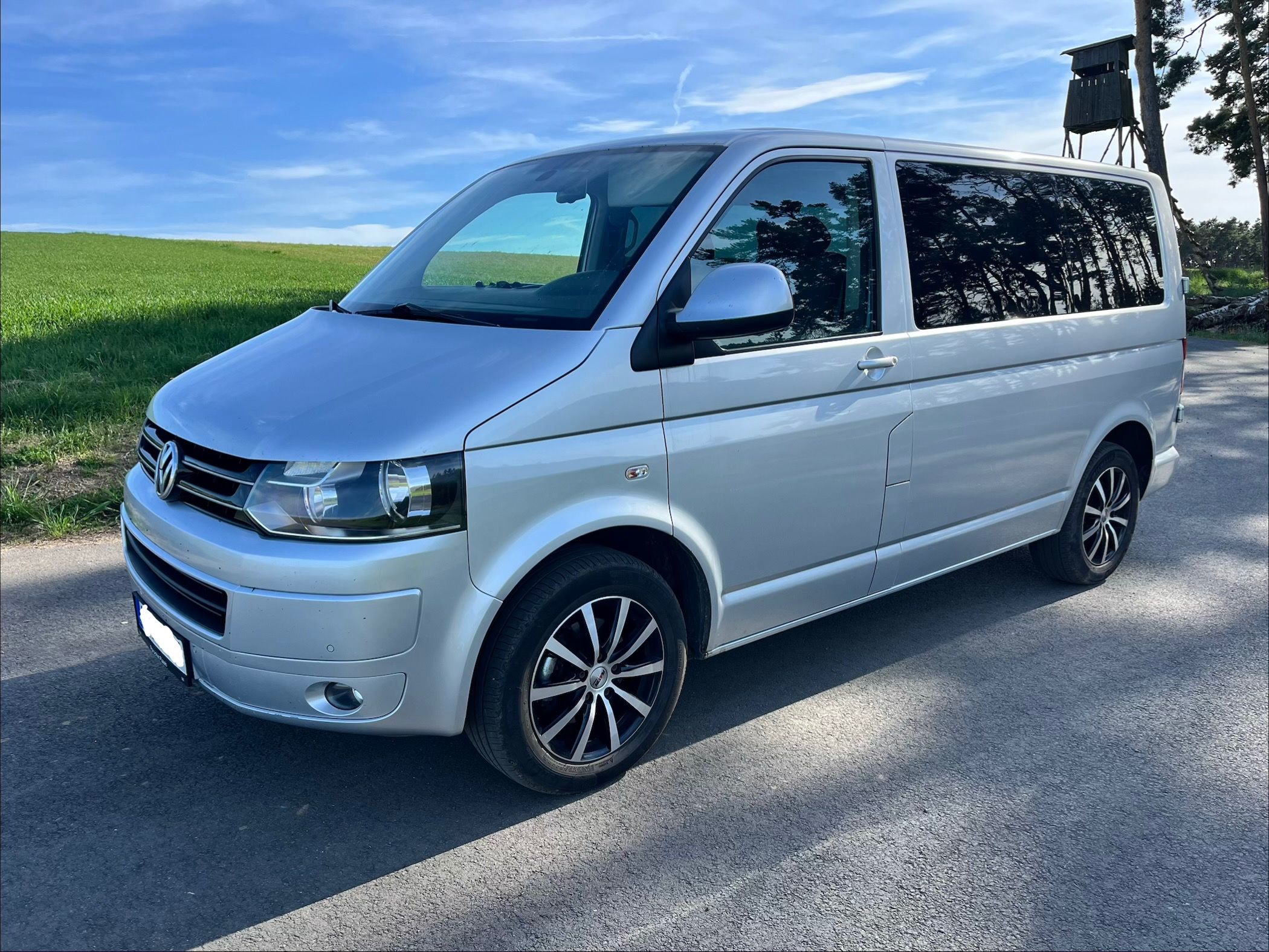 Volkswagen Caravelle, 2.0tdi 103kw 8míst DPH 245 000