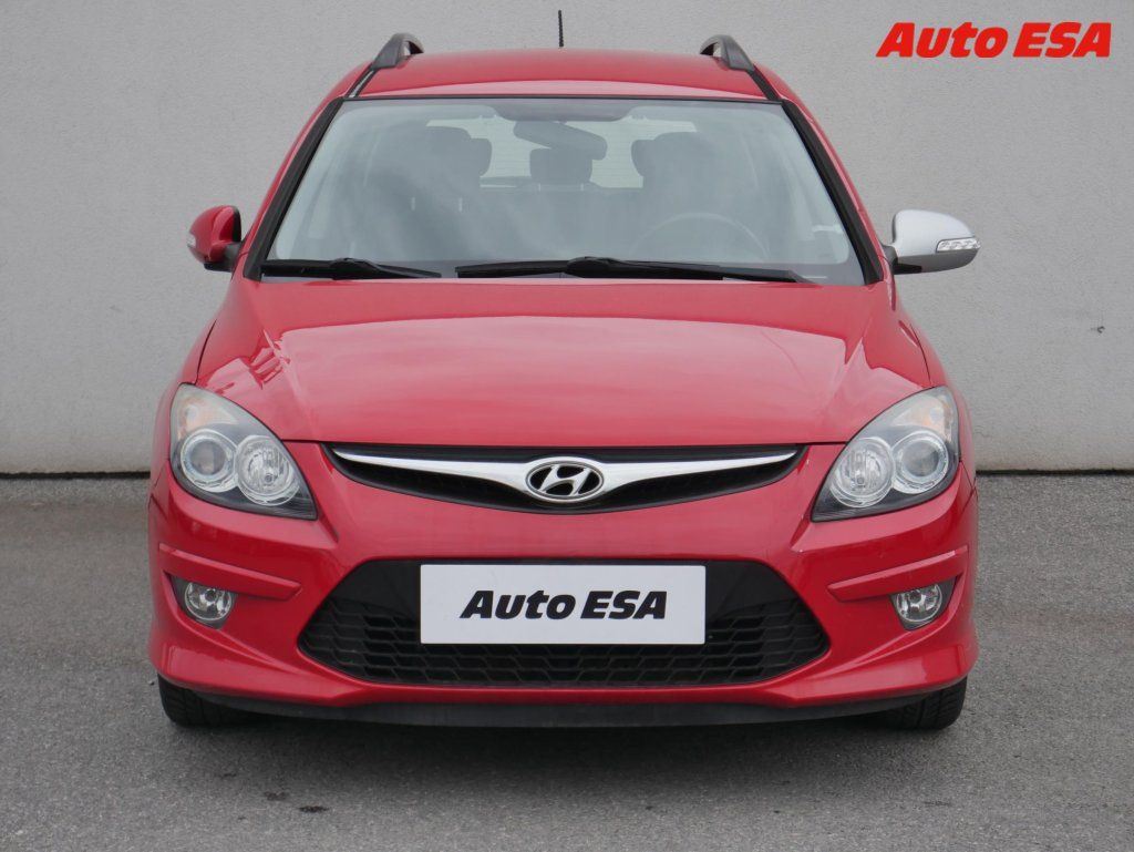Hyundai i30, 1.4 i,2.maj,ČR - fotka 2