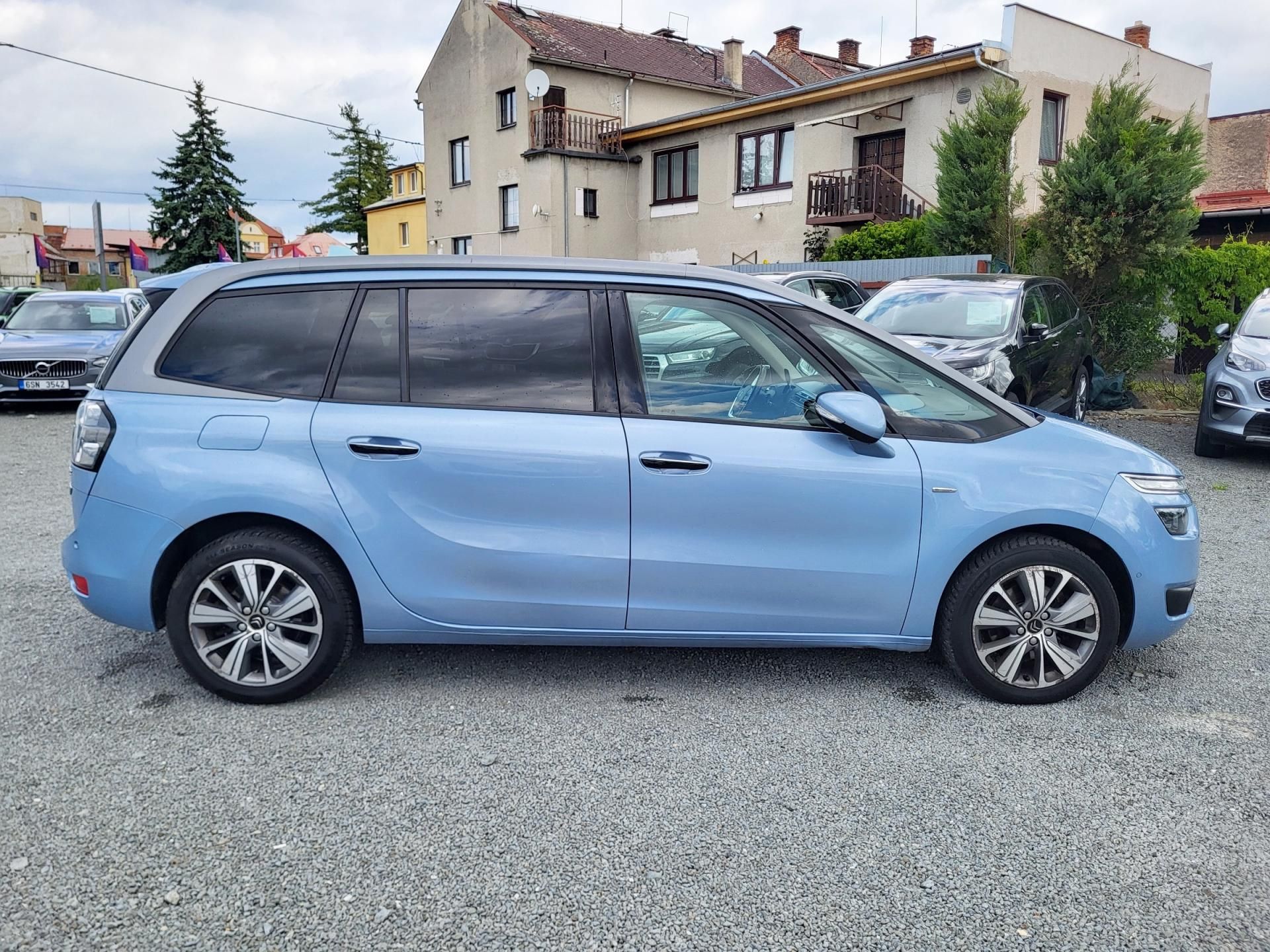 Citroën Grand C4 Picasso, 2.0 eHDi autom EXCLUSIVE 7míst - fotka 5
