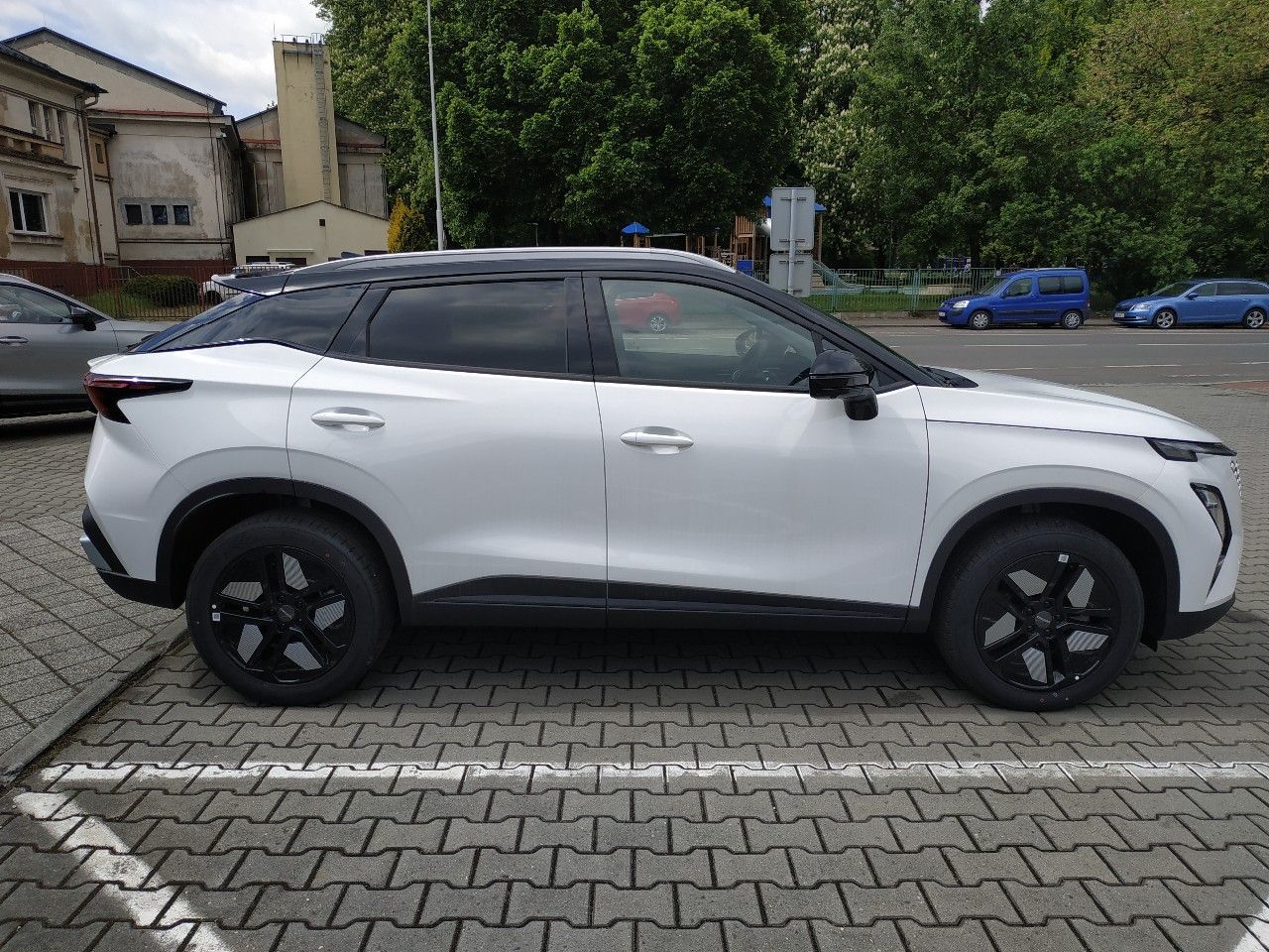 Omoda 5, 1.6T Premium AT, SKLADEM - fotka 4