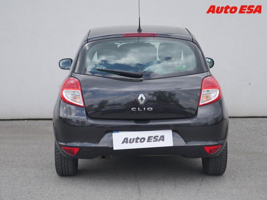 Renault Clio, 1.2i - fotka 5